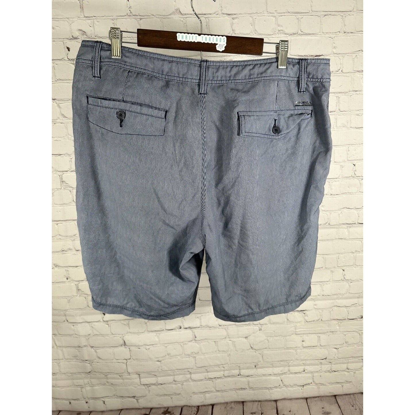 O’Neill Blue White Striped Hybrid Shorts Swimwear Sports Wear Men’s 38 (38 x 10)