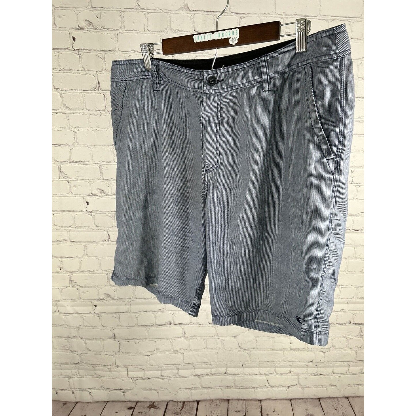 O’Neill Blue White Striped Hybrid Shorts Swimwear Sports Wear Men’s 38 (38 x 10)