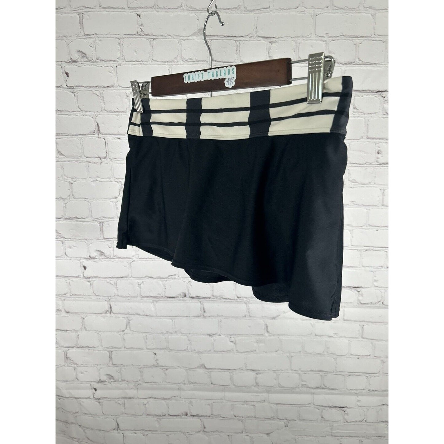 Athleta Black White Skirt Lined Pull On Waist Back Pocket Beach Swim Skirt XS