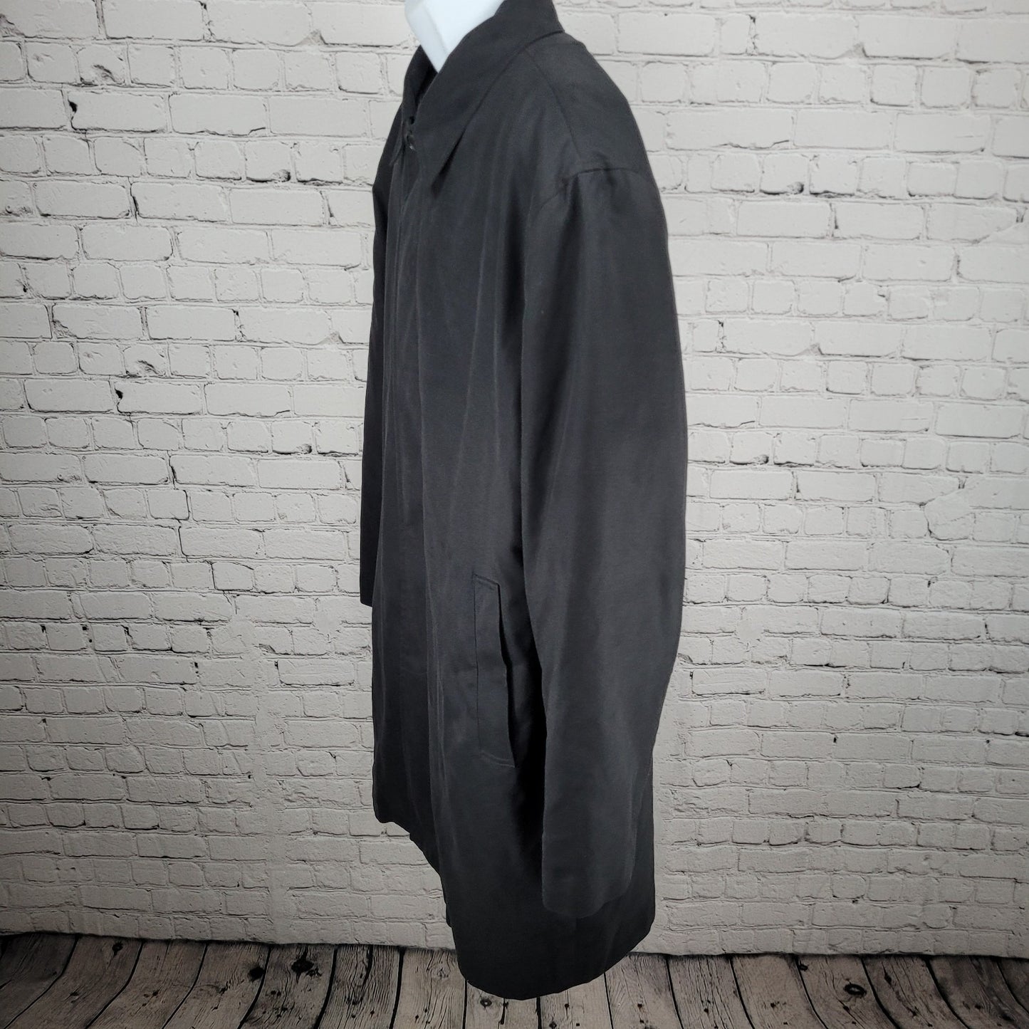 London Fog Black Buttoned Quilted Lining Over Long Soft Shell Coat Size 44S