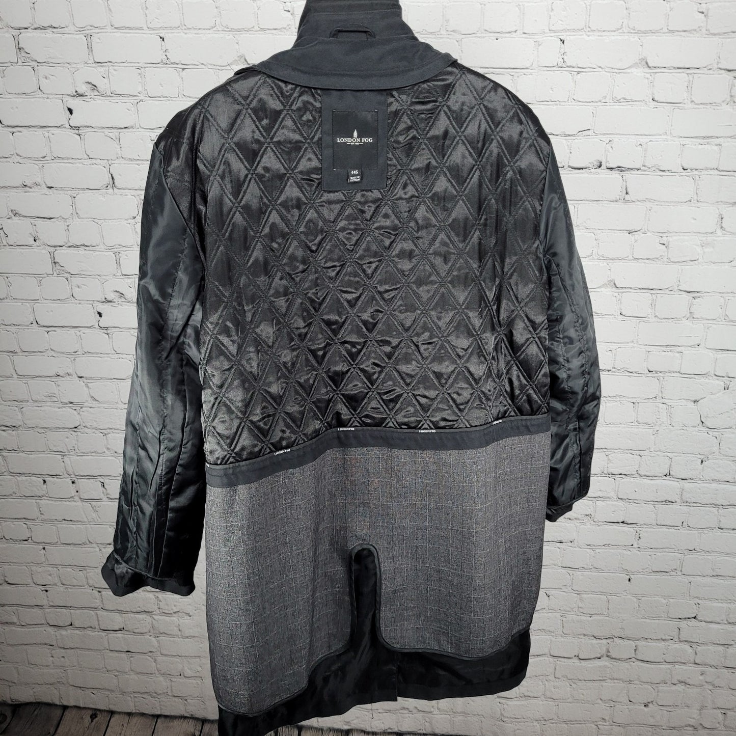 London Fog Black Buttoned Quilted Lining Over Long Soft Shell Coat Size 44S