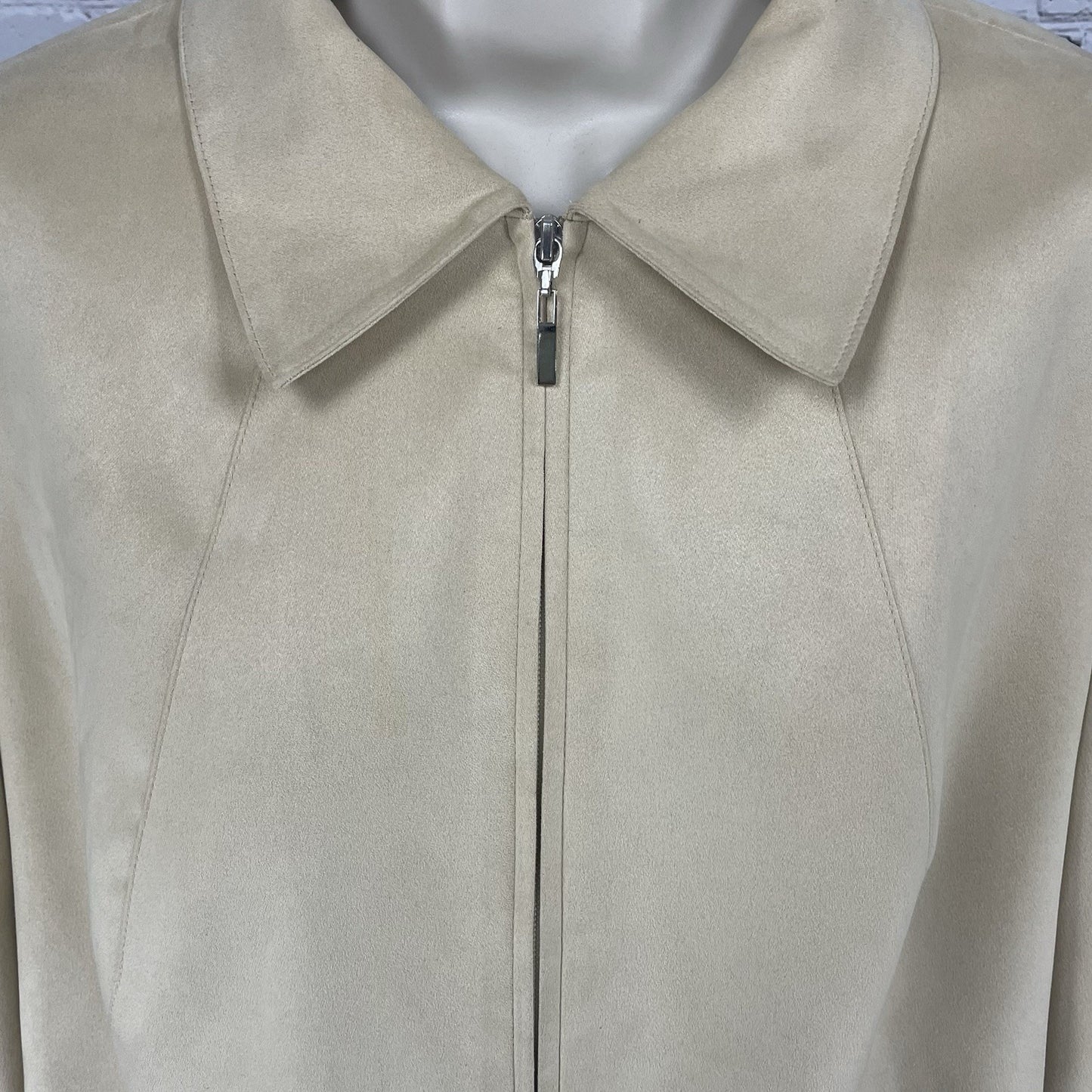 Talbots Beige Soft Zipped Collared Lined Lightweight Jacket Petite Size 12W