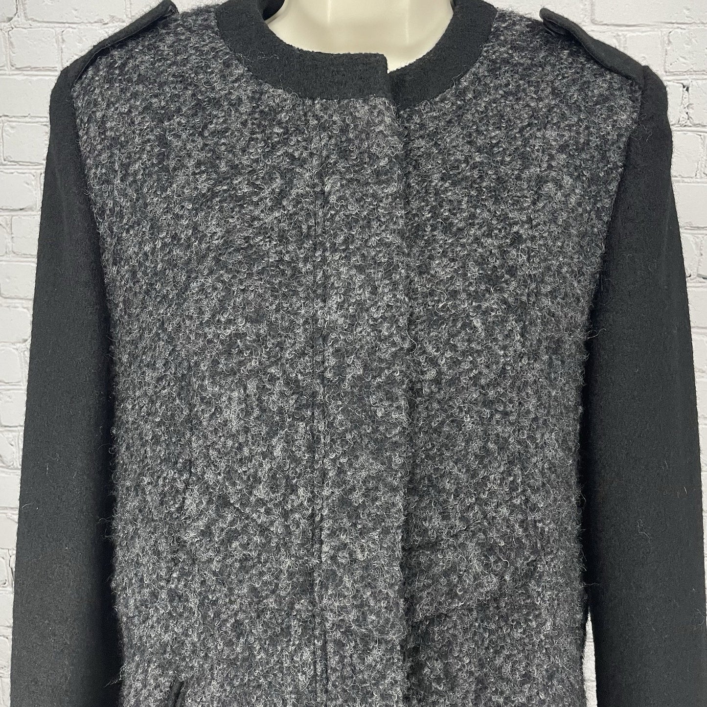 Tahari Black Grey Wool Blend Zipped Snap Overcoat Pockets Lined Size Small S