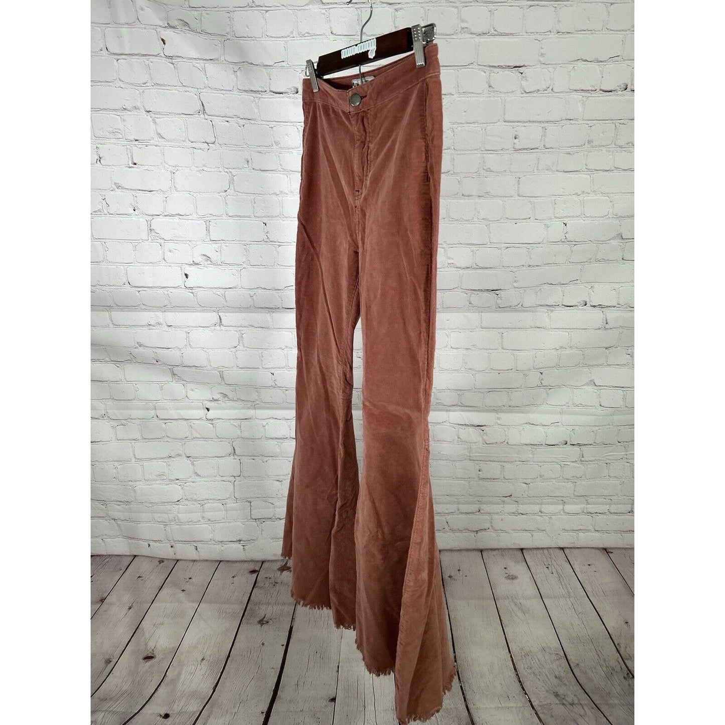 Free People Corduroy Dark Pink Bell Bottoms Raw Hem Flare Boho 26 (26 x 33)