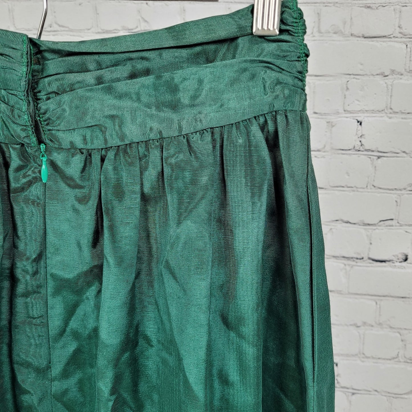 VTG Allen Solly Green Sheen Ruched Back Zip A Line Maxi Skirt USA Made Size 10