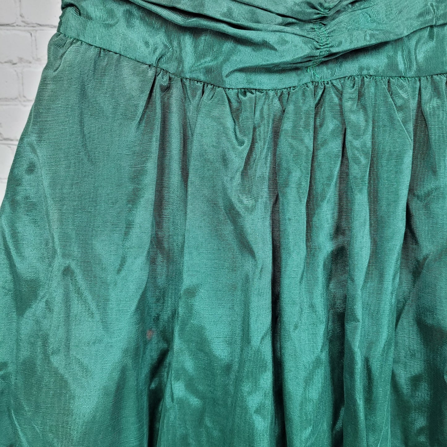 VTG Allen Solly Green Sheen Ruched Back Zip A Line Maxi Skirt USA Made Size 10
