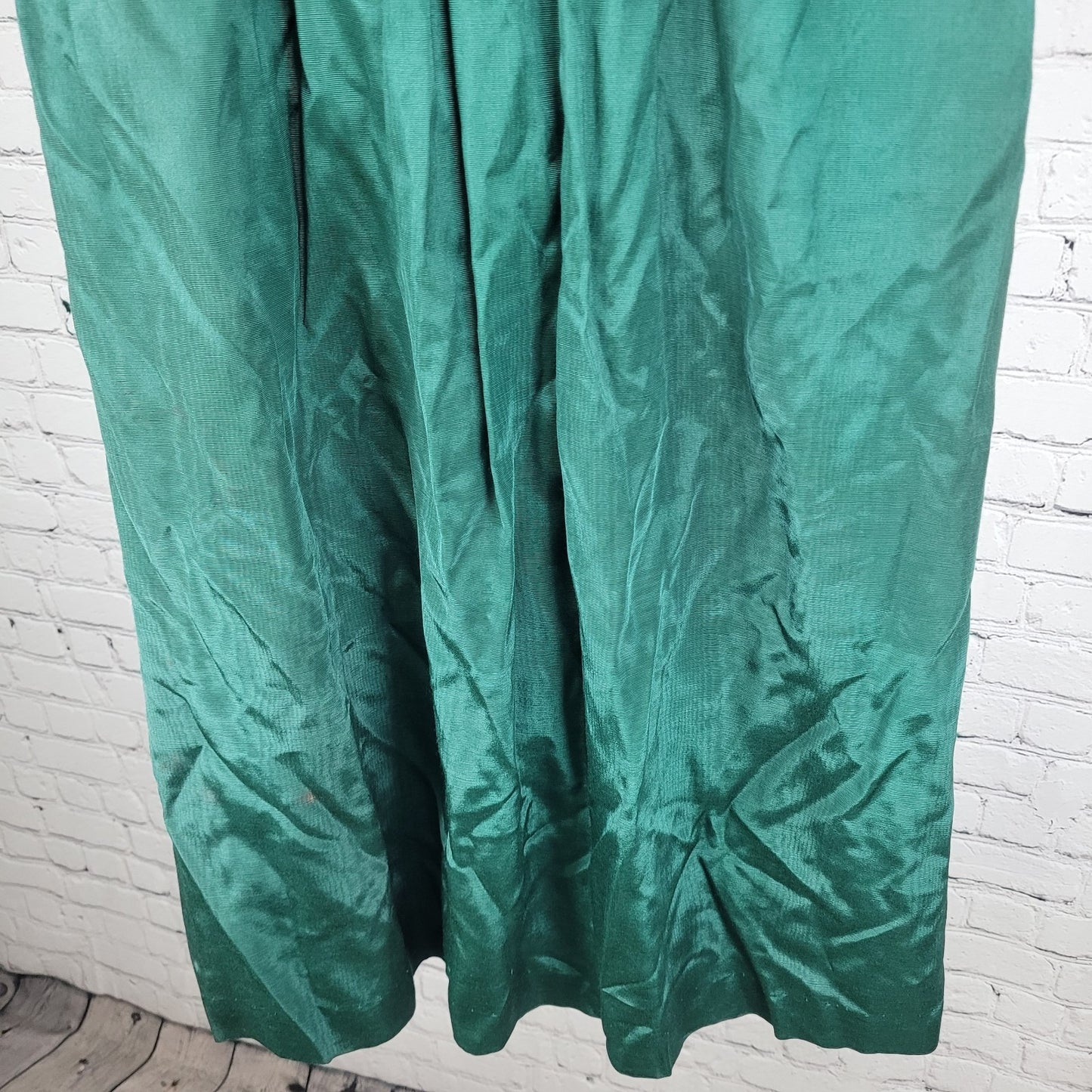 VTG Allen Solly Green Sheen Ruched Back Zip A Line Maxi Skirt USA Made Size 10