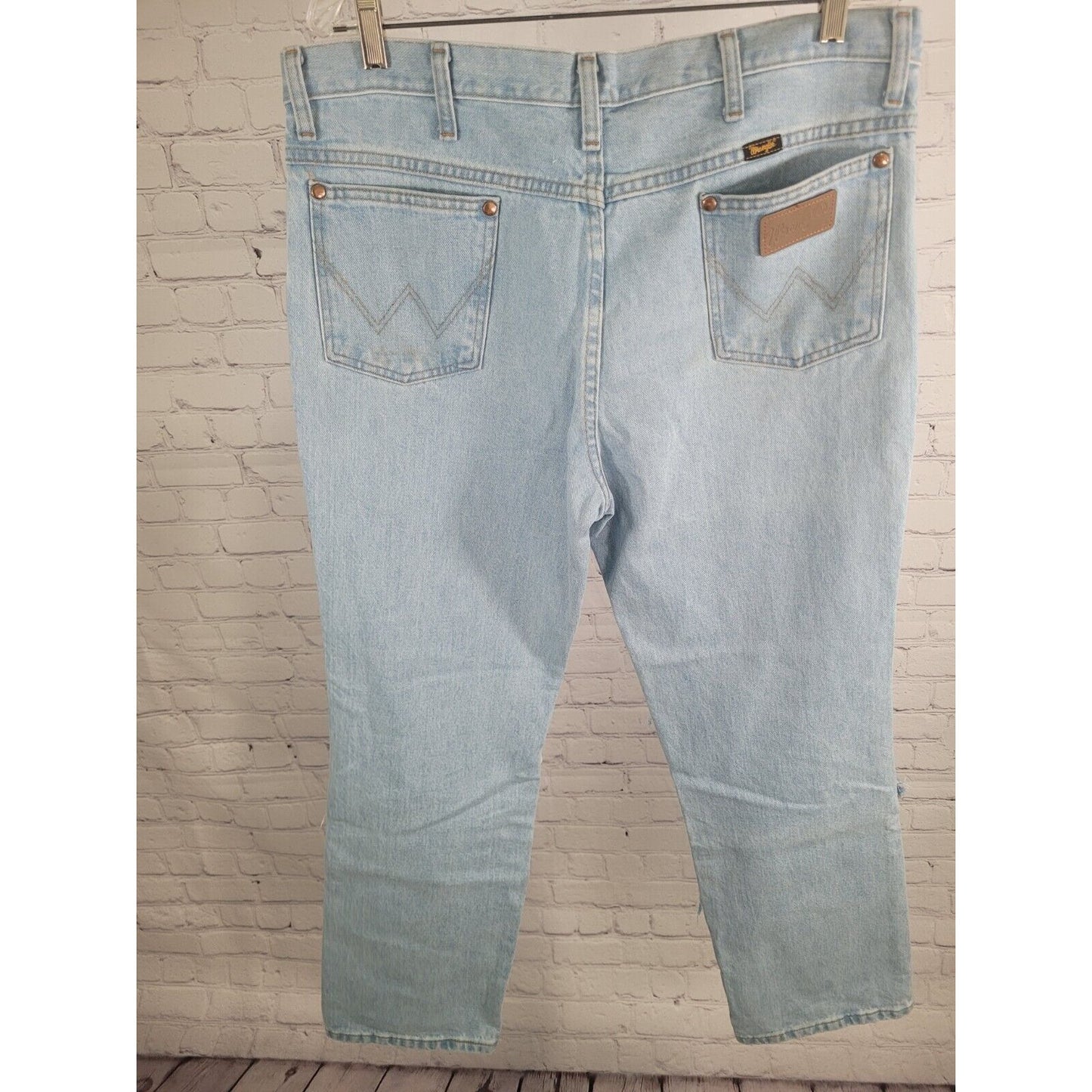 Wrangler Light Wash Ripped Straight Leg Nicaragua Baggy Jeans 936 GBH (36x30)