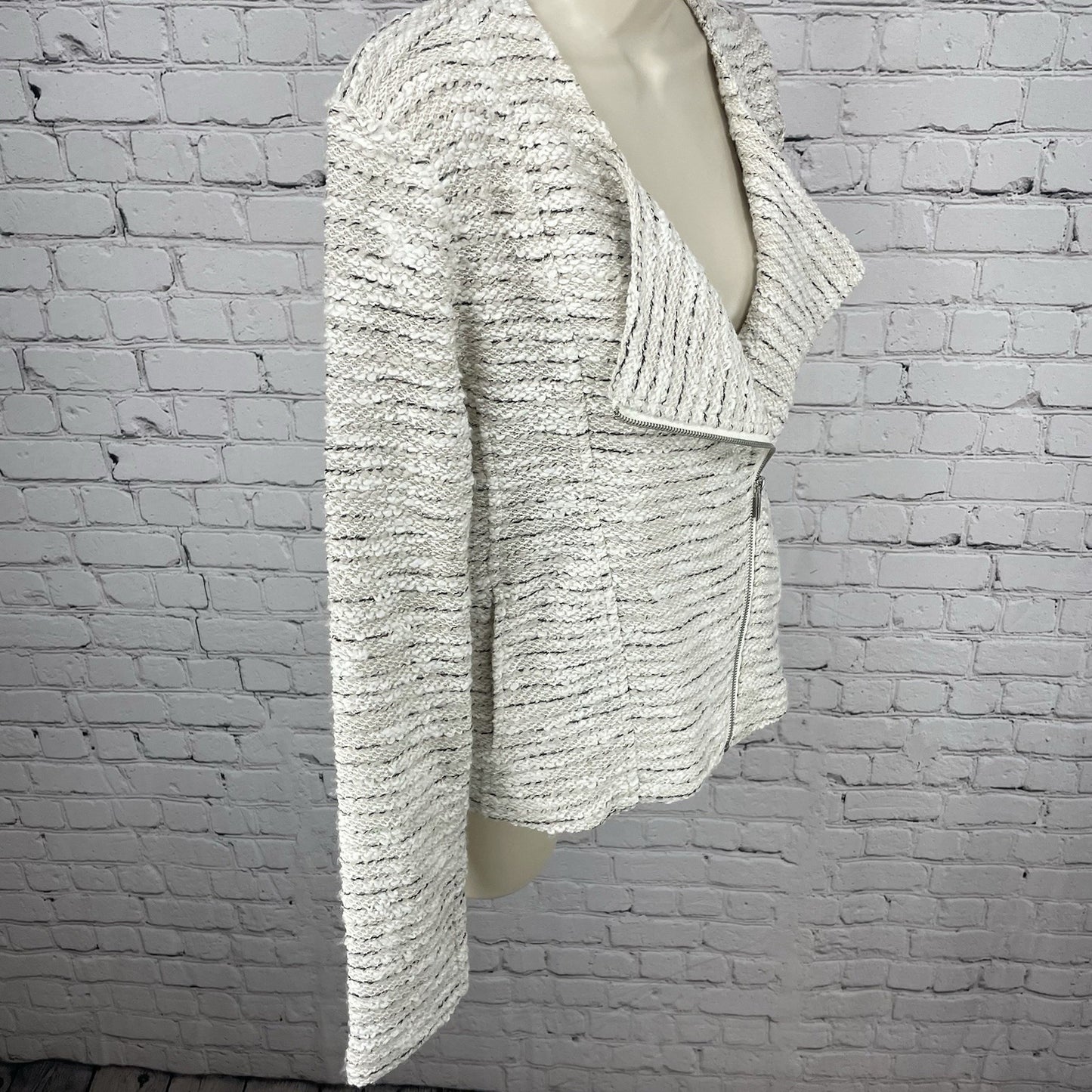 Bagatelle Ivory Knit Asymmetric Zipped Unlined Pockets Moto Jacket Size Large L