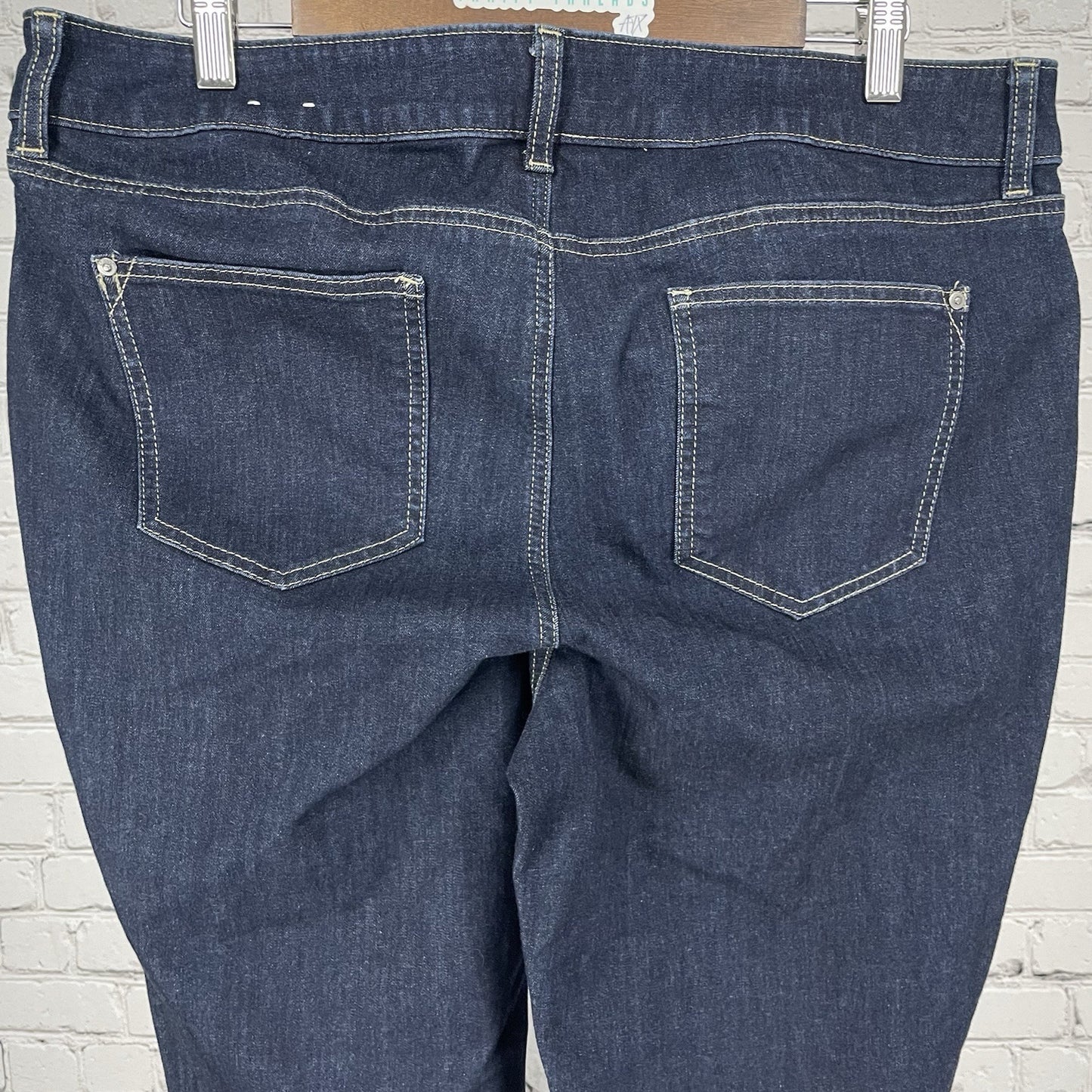 Chico’s Blue Dark Wash Denim Straight Leg Jeans Stretch Size 14 (36x30.5)
