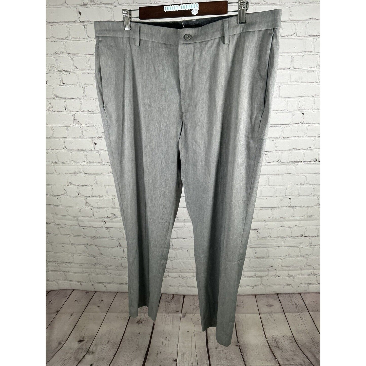 Tahari Gray Polyester Blend Mid Rise Men’s Slacks Dress Pant (38 x 30)