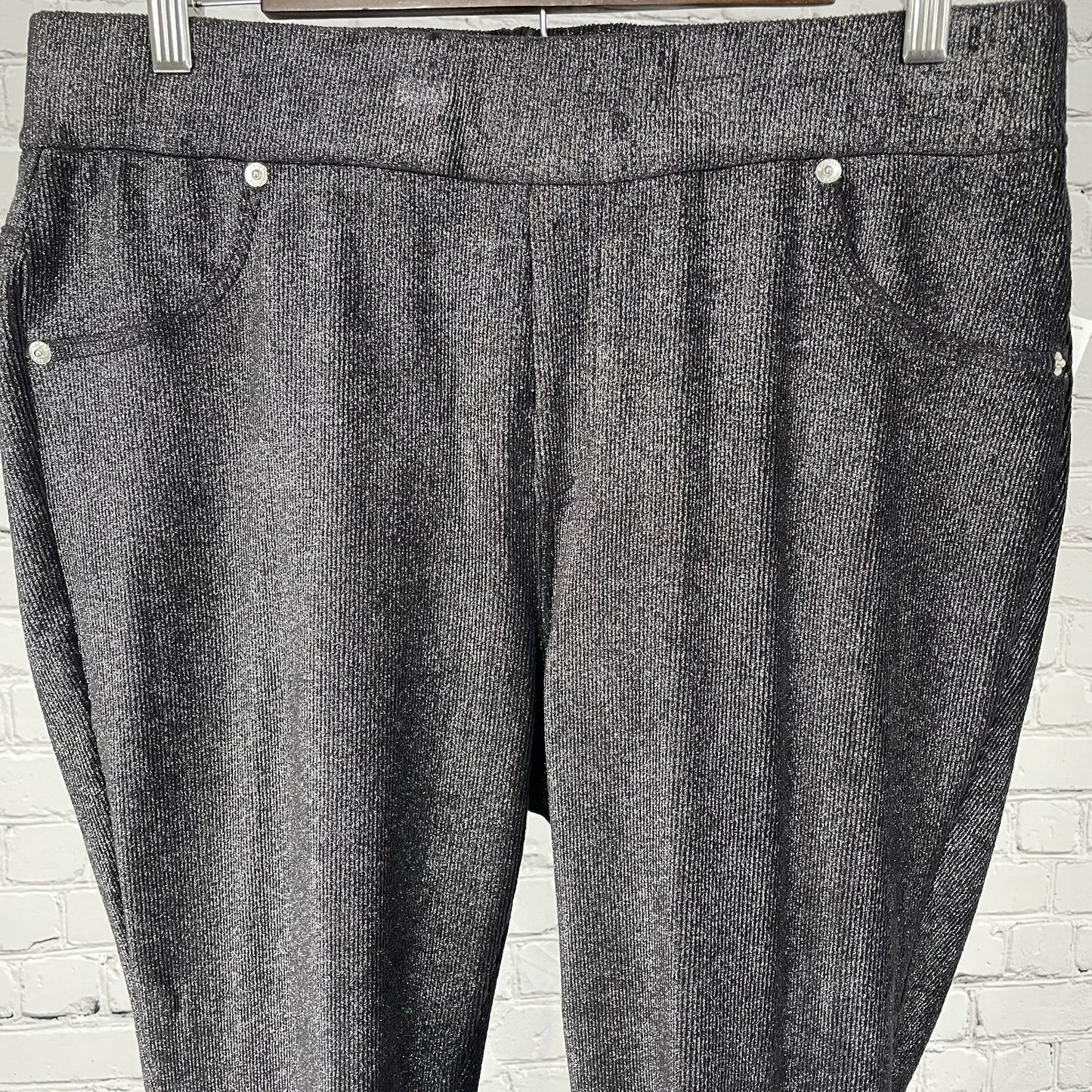 NWT Michael Kors Black & Silver Shimmer High Rise Jegging Pants Size 1X (33x31)