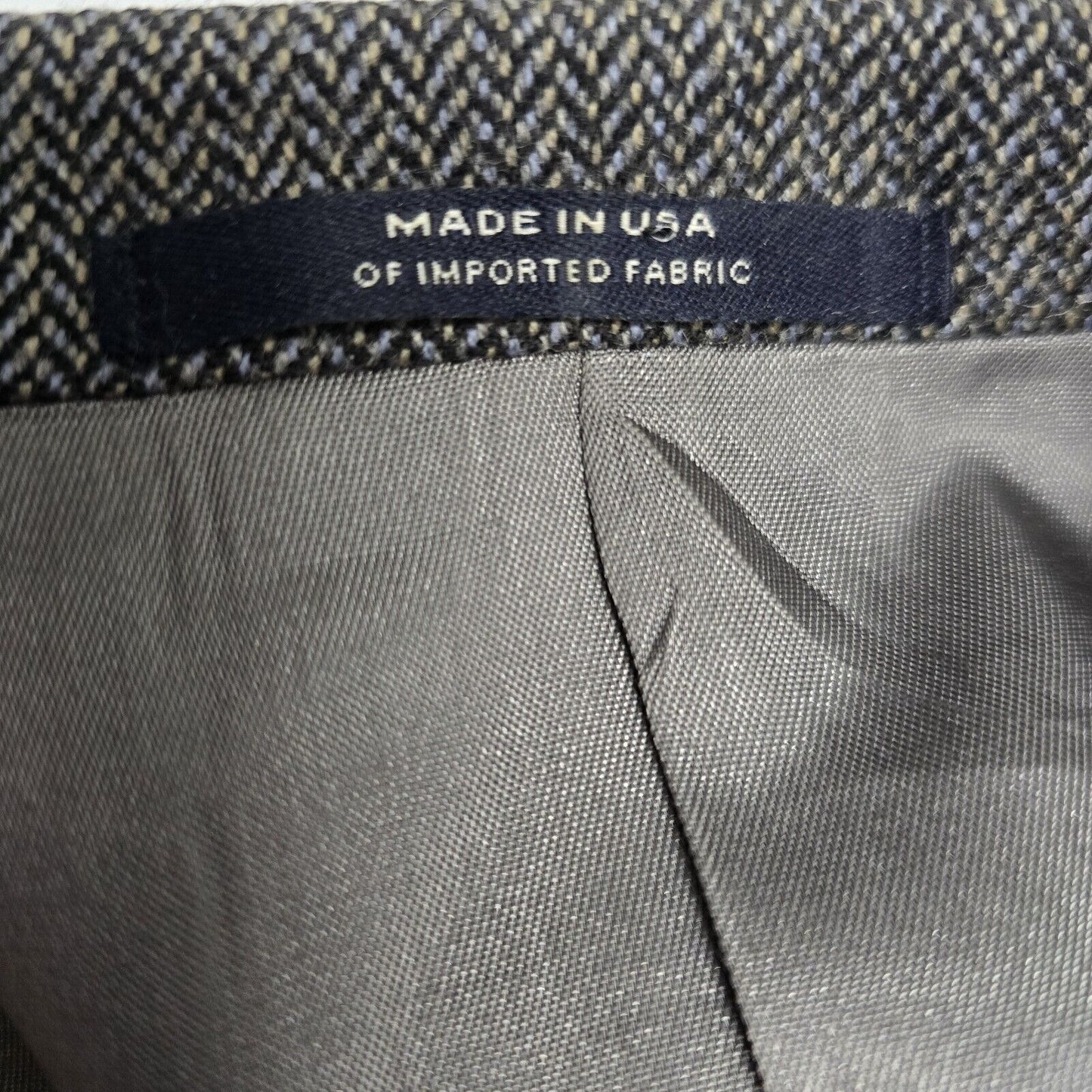 VTG Hart Schaffner Marx Herringbone Gray 2 Button Silk Blend Sport Coat Sz 40R
