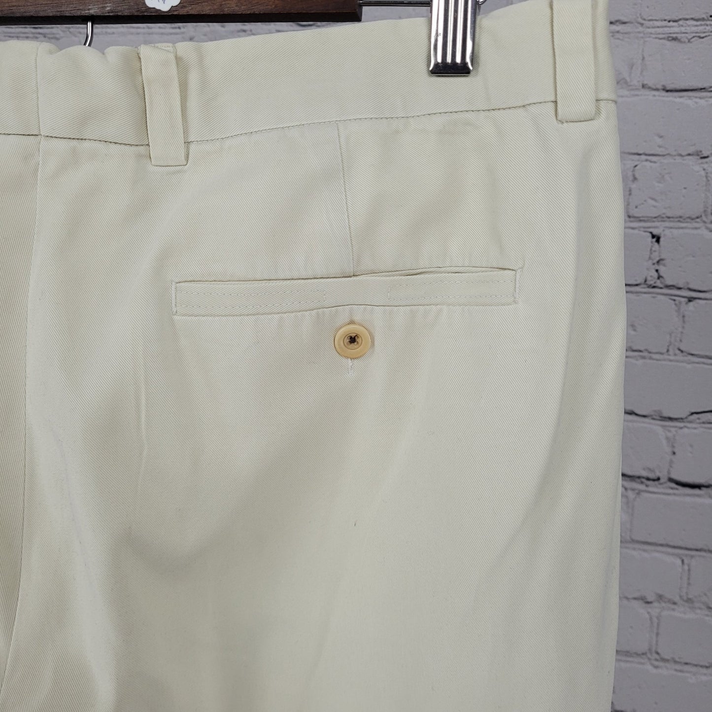 Tommy Bahama Ivory Cotton Blend Relax Flat Front Chino Pants Size 35 (35x33)