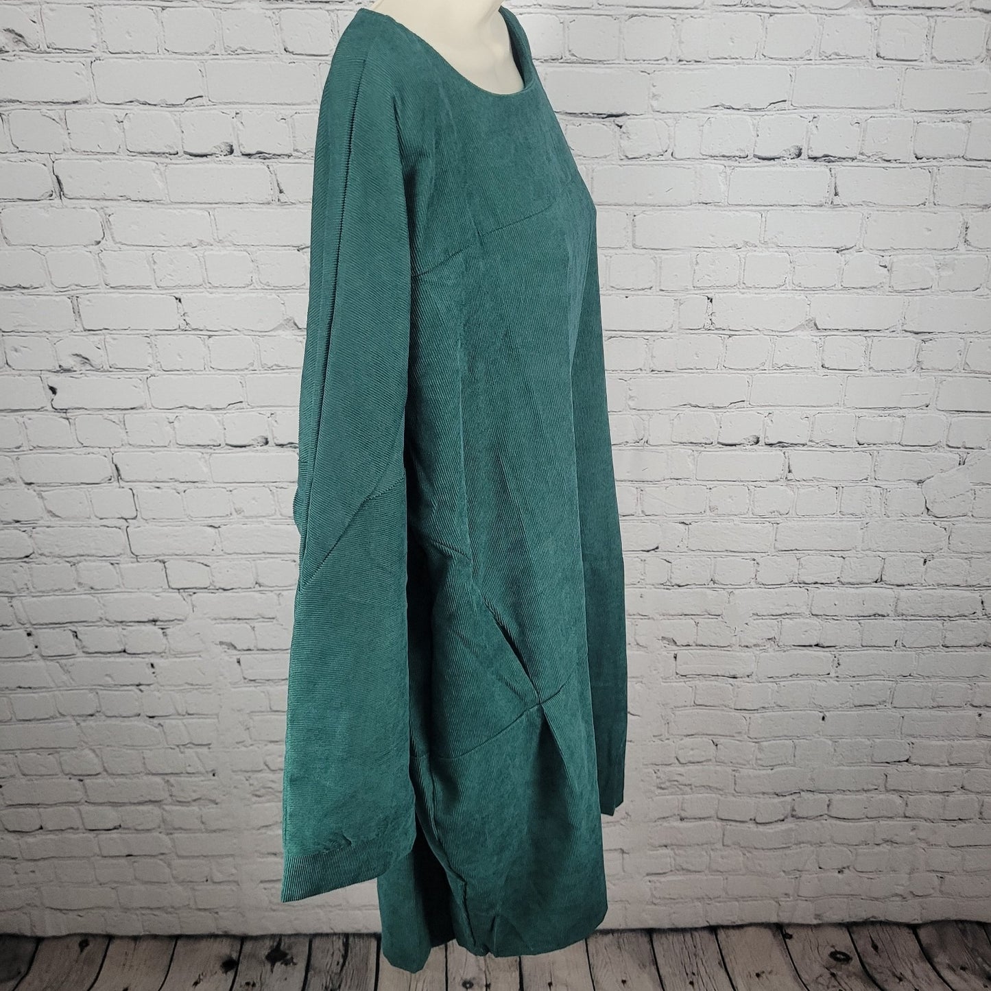 NWT Cellabie Corduroy Long Sleeve Pockets Pleated Unlined Dress Size 5XL