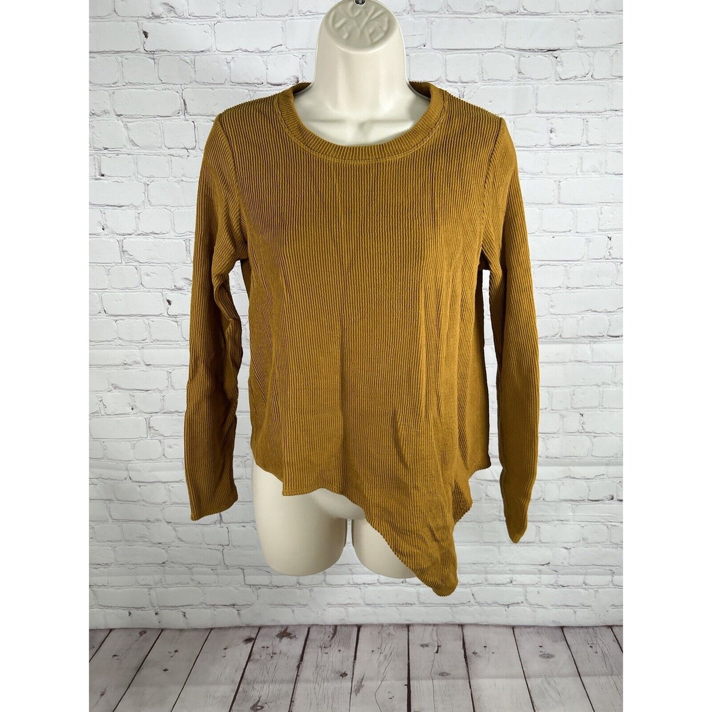Texture & Thread Madewell Brown Ribbed Asymmetrical Long Sleeve Women’s Shirt S