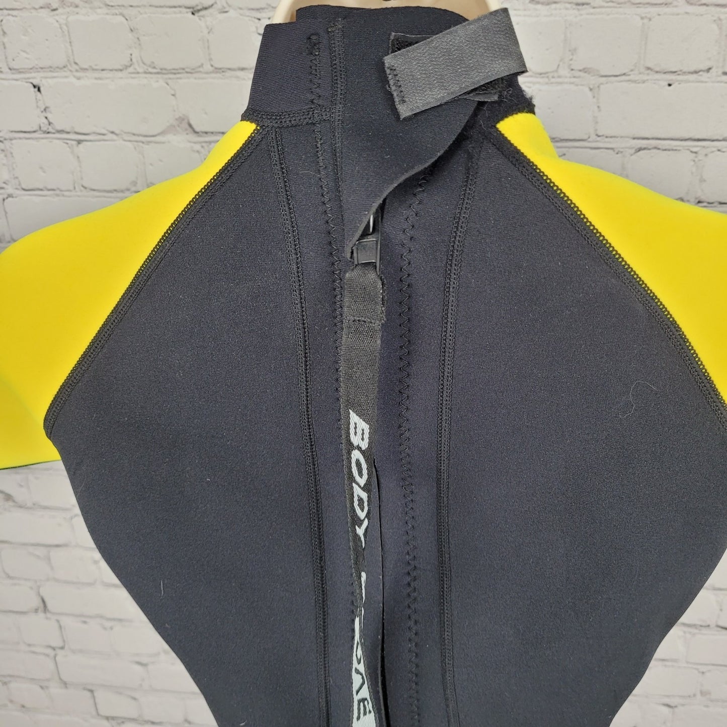 Body Glove Pro 2 2:1 mm Black Short Sleeve Shorty Springsuit Wetsuit Size 7/8