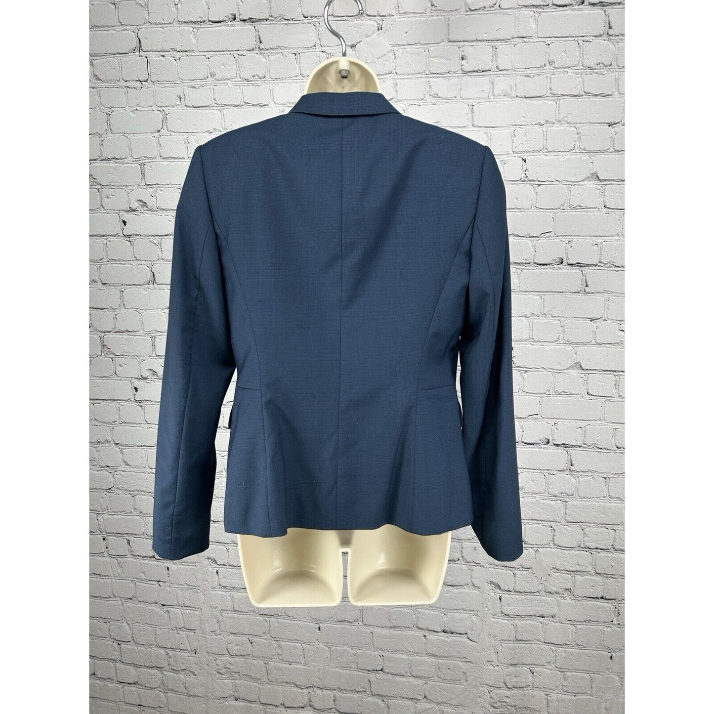 Boss Hugo Boss Dark Blue Virgin Wool Single Clasp Collared Blazer Women’s Size 4
