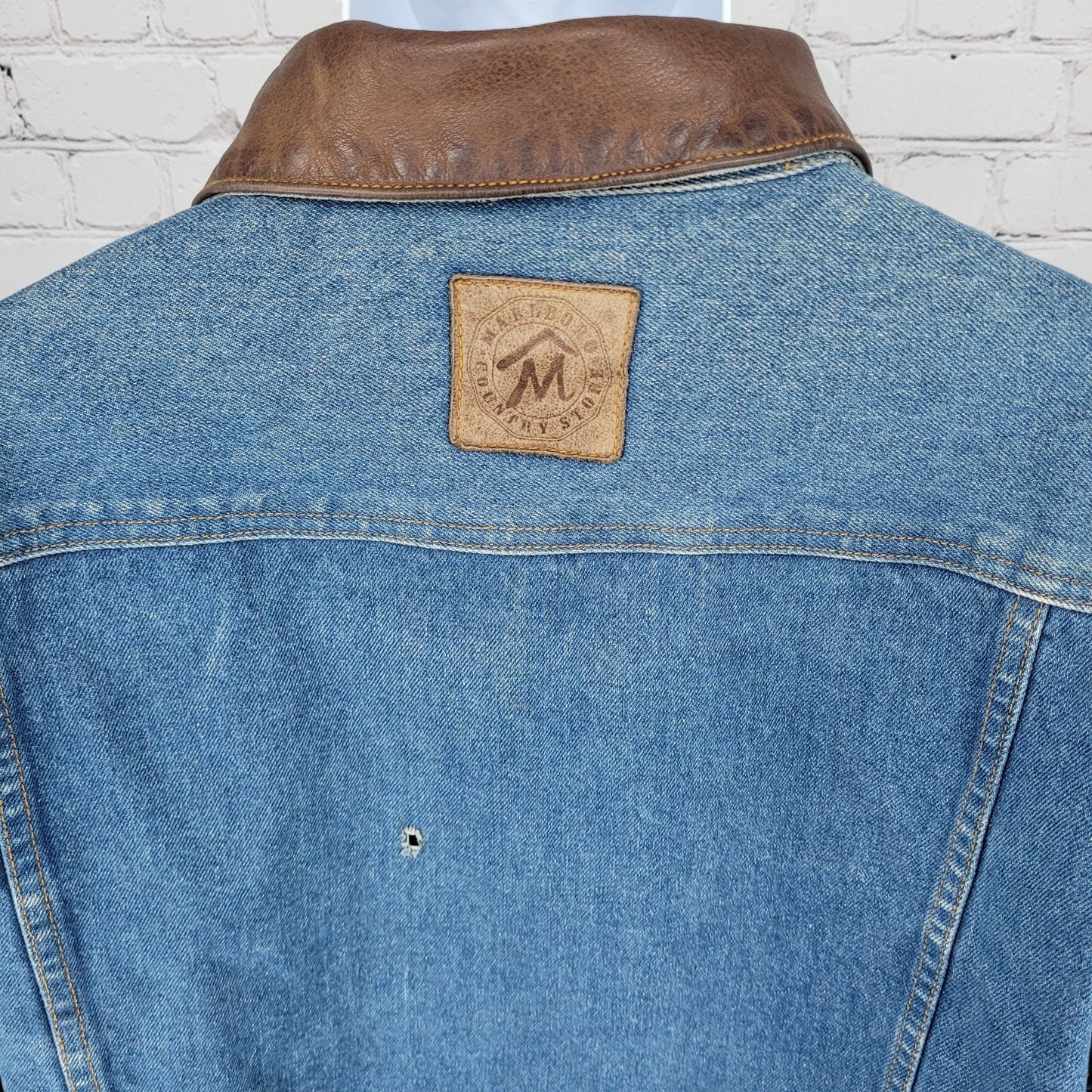 VTG Marlboro Country Store Blue Denim Leather Collar Button Jean Jacket Size XL