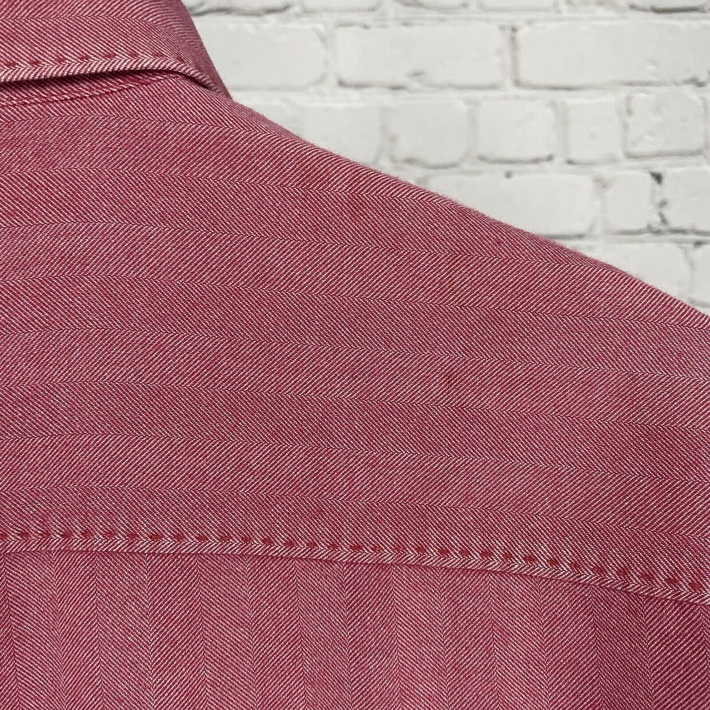 Tommy Bahama Muted Red Silk Herringbone Button Up Long Sleeve Shirt Size Large L