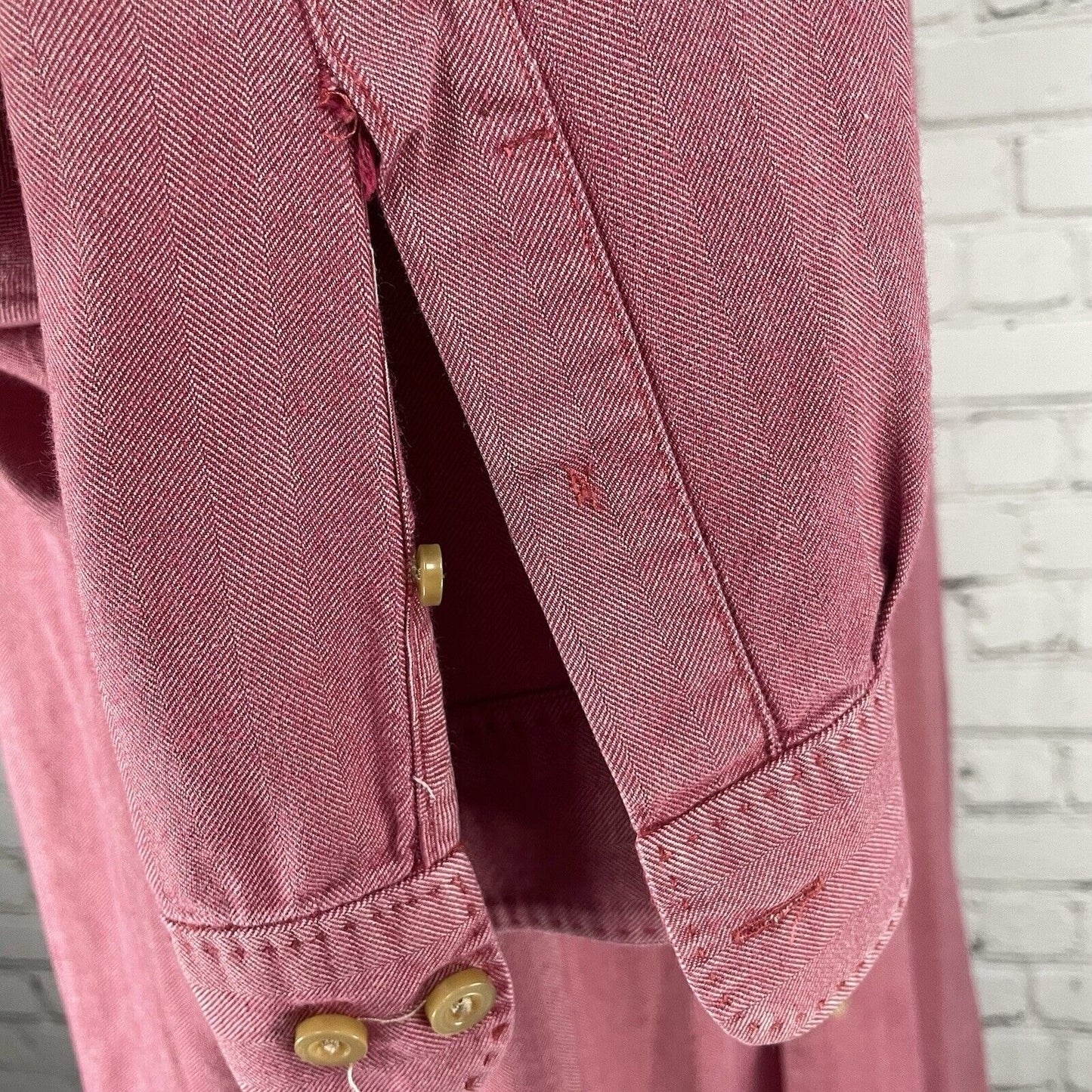 Tommy Bahama Muted Red Silk Herringbone Button Up Long Sleeve Shirt Size Large L
