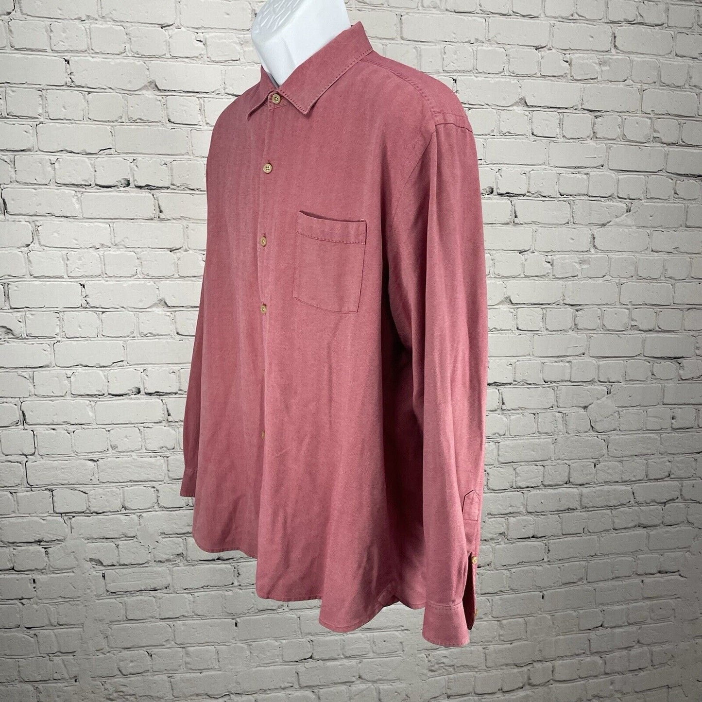 Tommy Bahama Muted Red Silk Herringbone Button Up Long Sleeve Shirt Size Large L