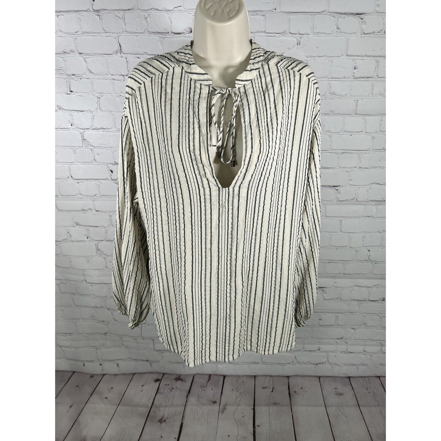 Free People Oversized Cream Gray Stripe Keyhole Neck Boho Bishop Sleeve Top XS