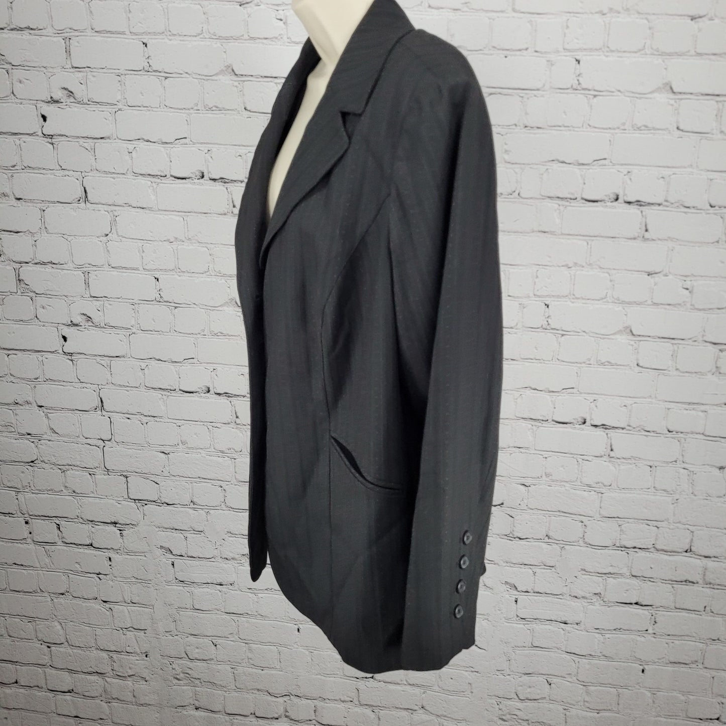 Semantiks Black Pinstriped Stretch 4 Button Notch Blazer Suit Jacket Size 14W