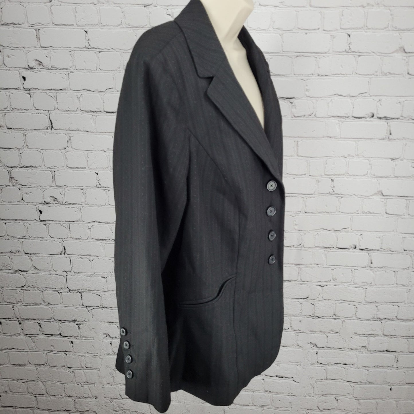 Semantiks Black Pinstriped Stretch 4 Button Notch Blazer Suit Jacket Size 14W