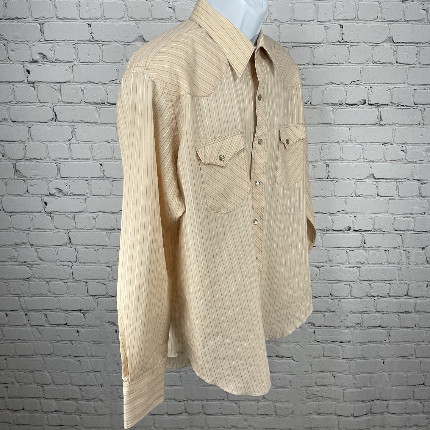 Wrangler Muted Orange Pearl Snap Western Long Tails Shirt USA Size 17-1/4x36