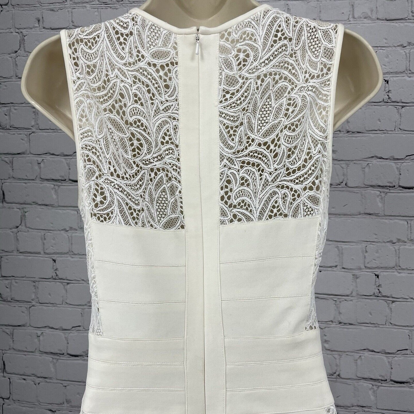 Cache Ivory Lace Cut Out Empire Waist Sleeveless Sheath Short Dress Size 6