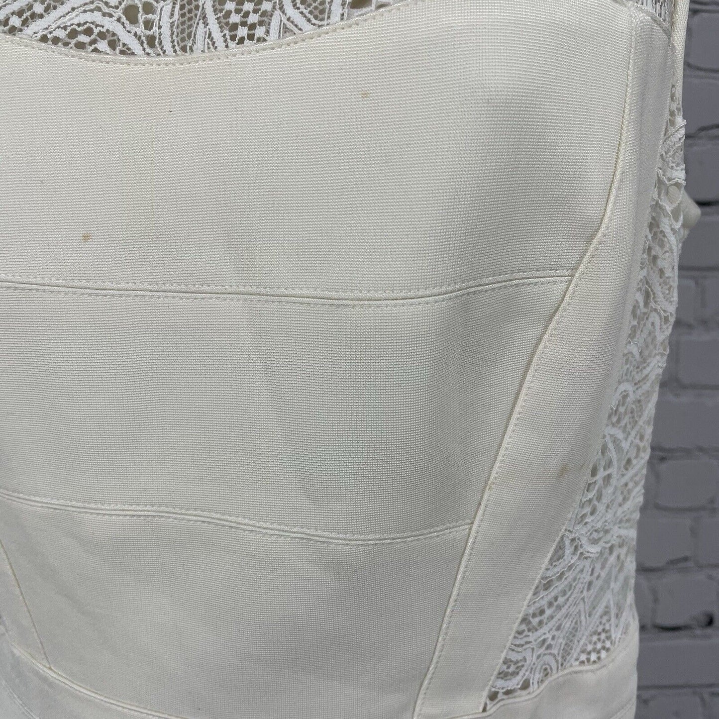 Cache Ivory Lace Cut Out Empire Waist Sleeveless Sheath Short Dress Size 6