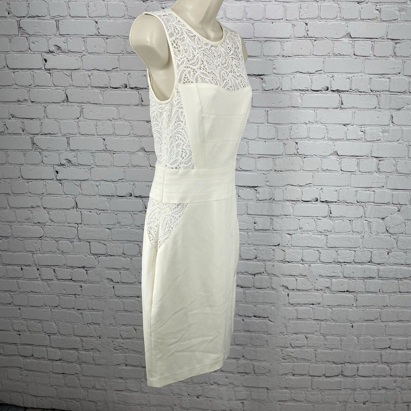 Cache Ivory Lace Cut Out Empire Waist Sleeveless Sheath Short Dress Size 6