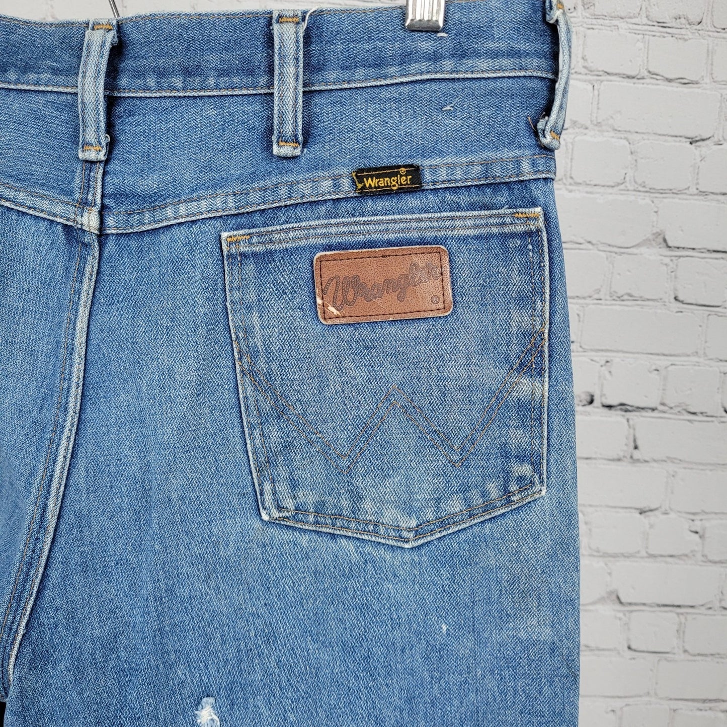 VTG Wrangler Blue Denim 100% Cotton Straight Leg Jeans USA 34x32 (32x31)