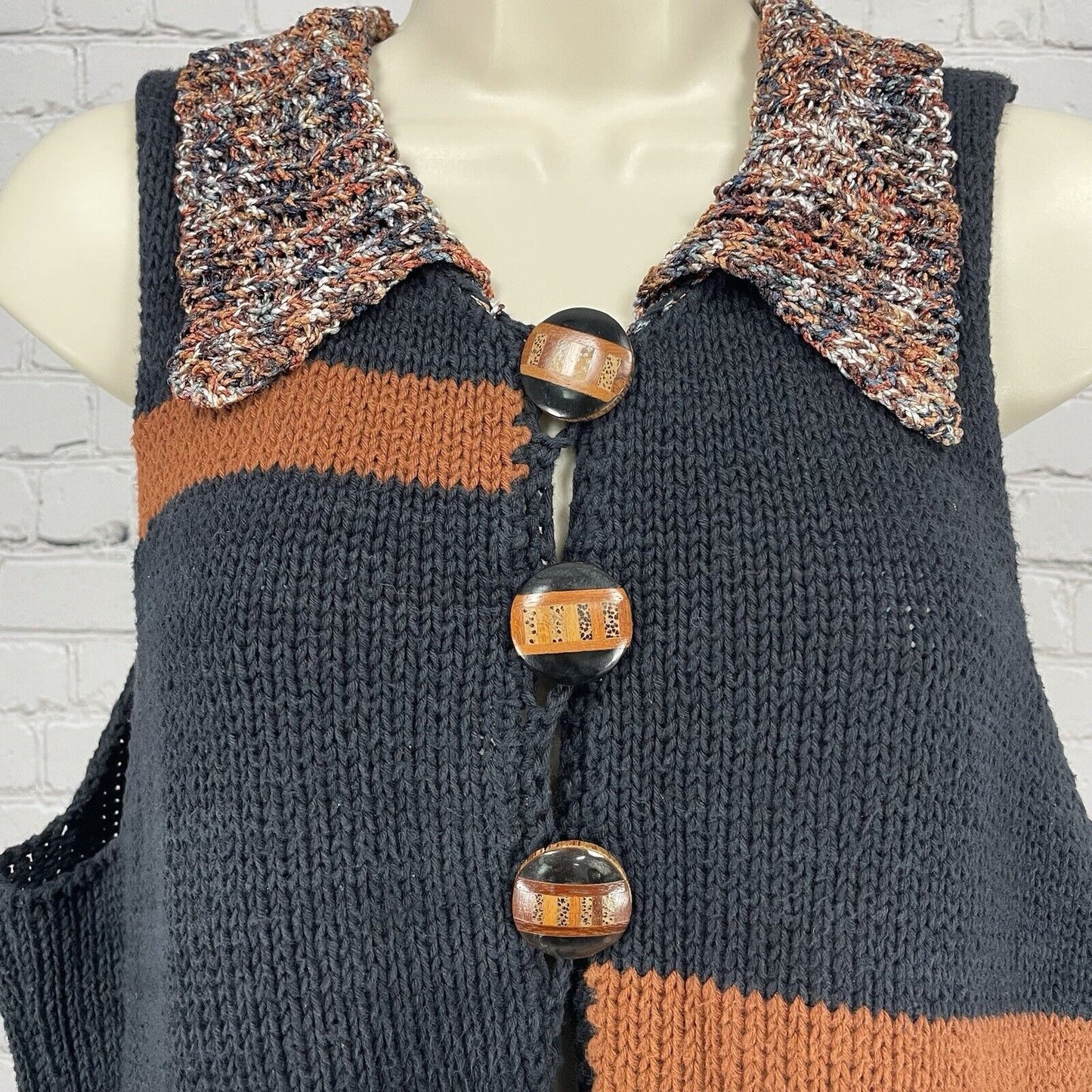 VTG Annie M Black Knitwear Wood Button Sweater Vest Collar USA Made Size Medium