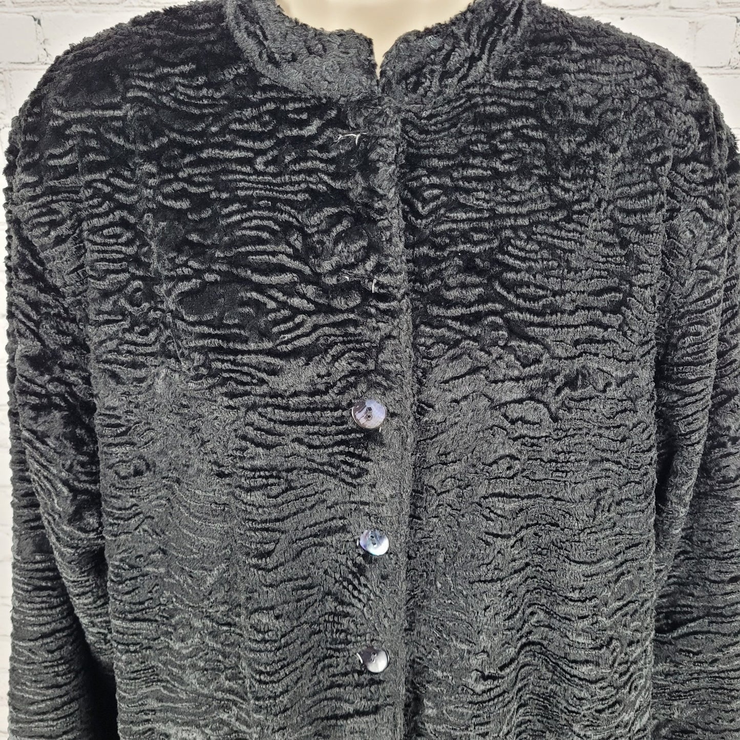 Chico's Black Textured Faux Fur Buttoned Band Collar Over Coat Size 3 US 16