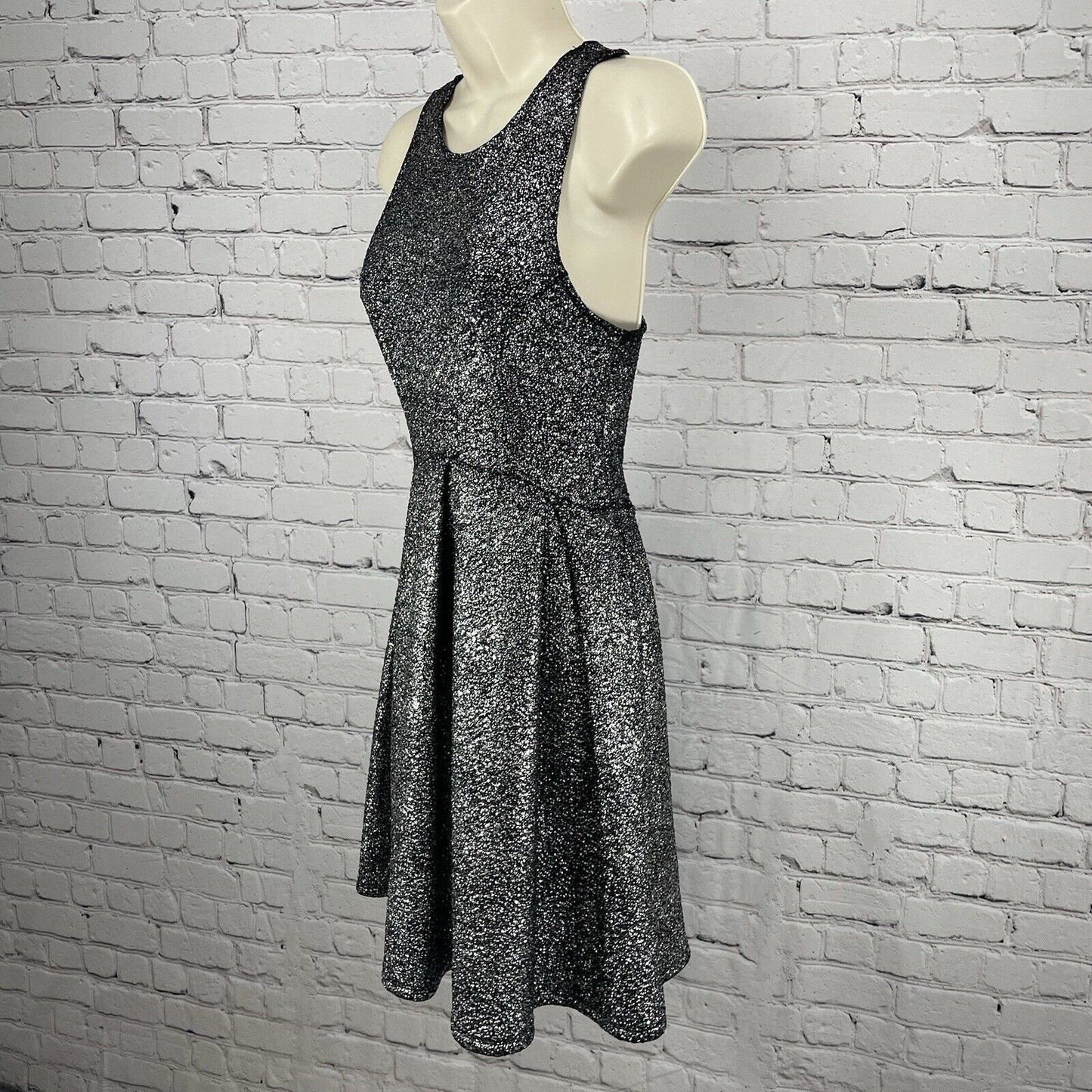 Everly Black Silver Shimmer Lined Stretch Pleated USA Made Dress Size Small S