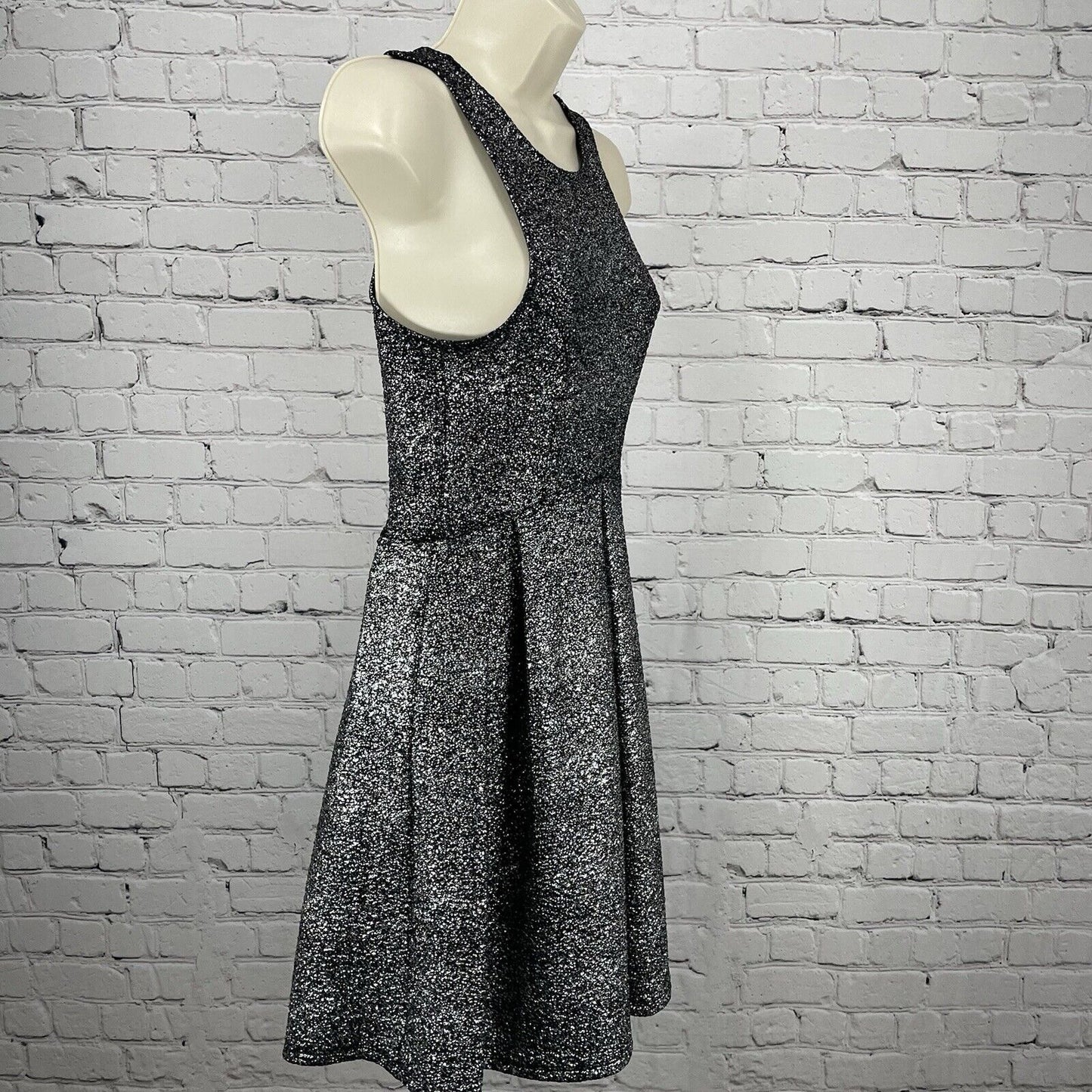 Everly Black Silver Shimmer Lined Stretch Pleated USA Made Dress Size Small S