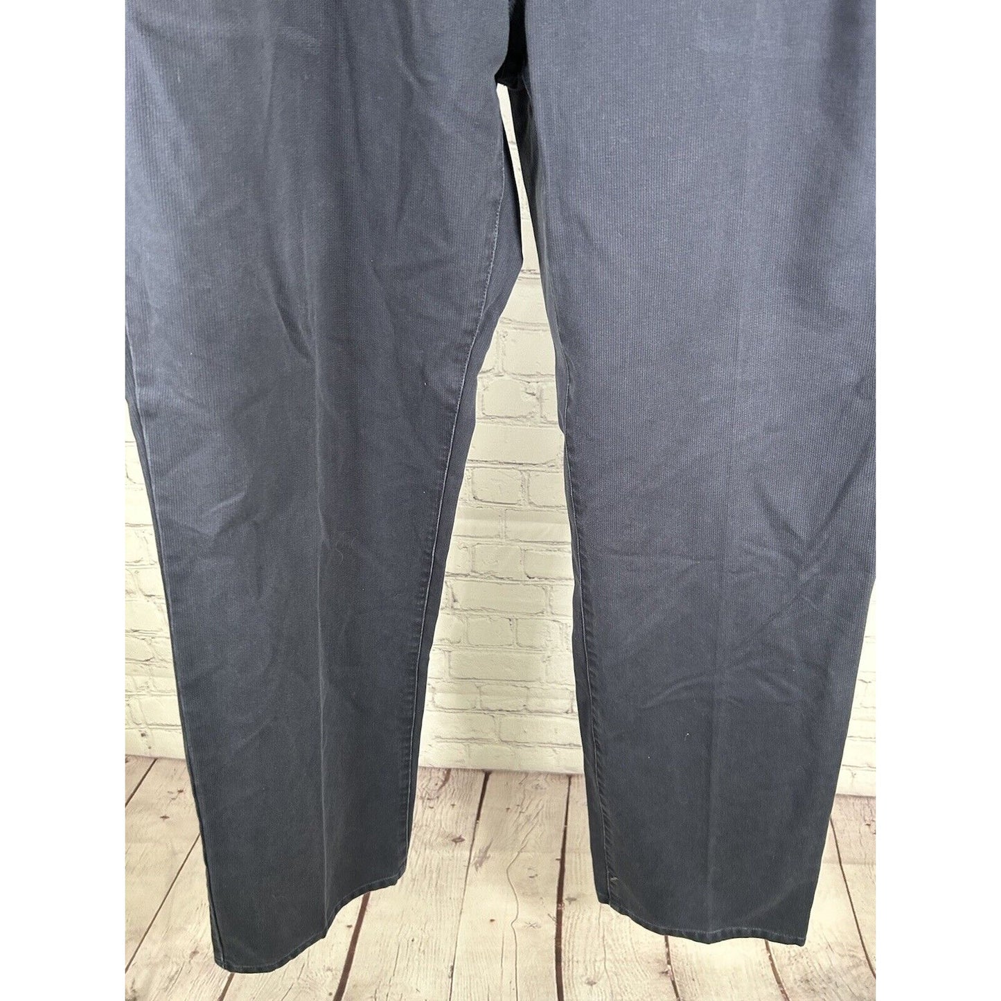 Grayers Clothiers Dark Blue Cotton Straight Leg Mid Rise Men’s Pants (36 x 32)