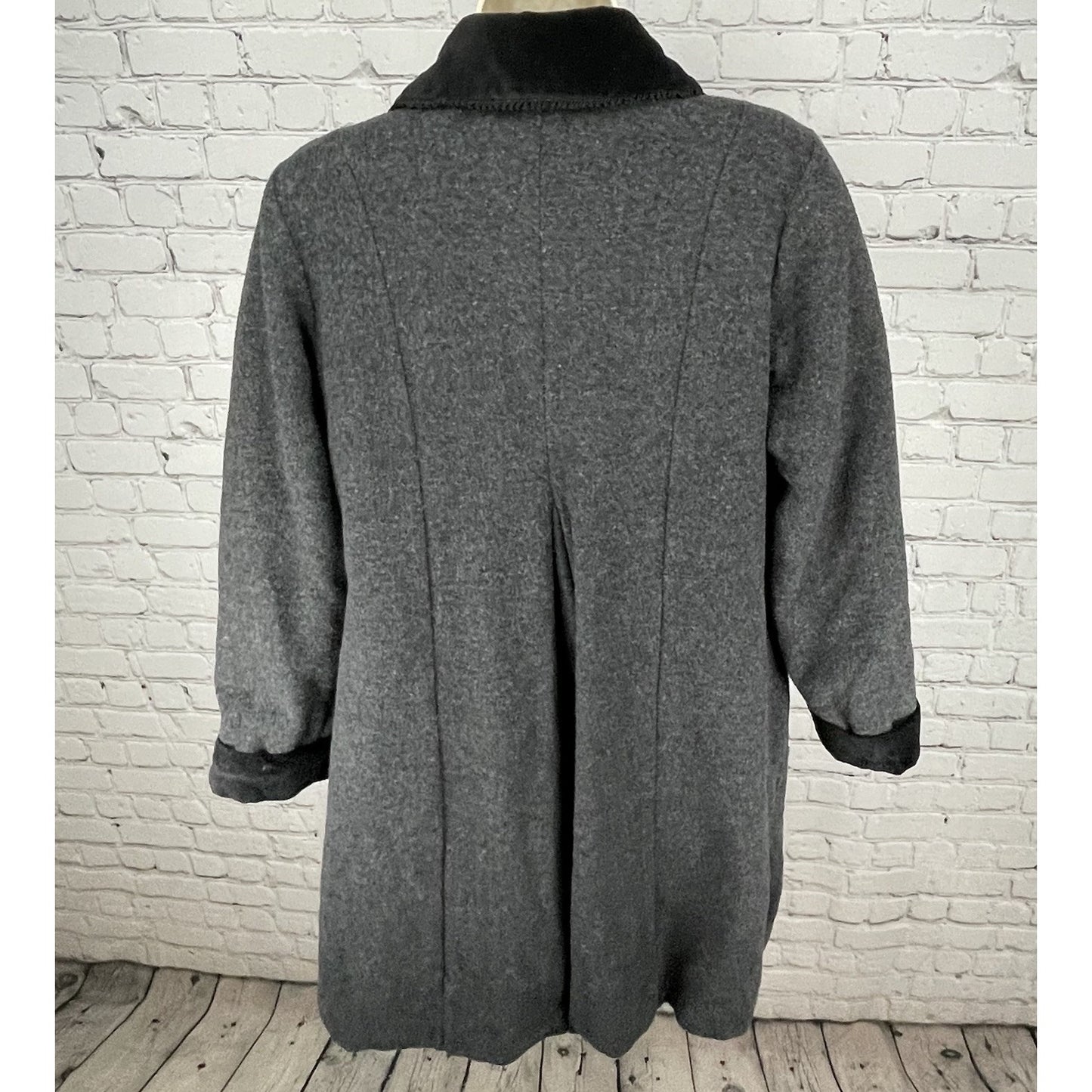 VTG London Fog Grey 100% Wool Pleated Double Breasted Button Lined Pea Coat 14