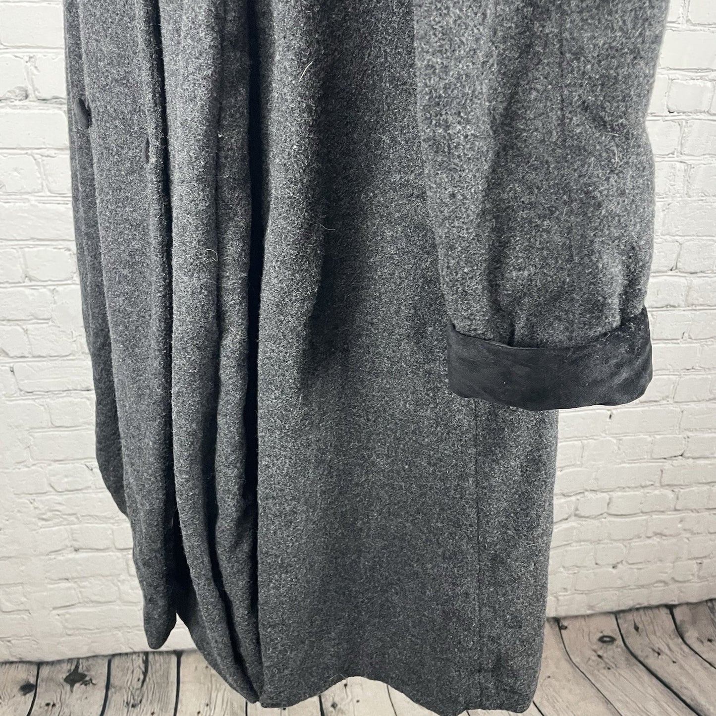 VTG London Fog Grey 100% Wool Pleated Double Breasted Button Lined Pea Coat 14
