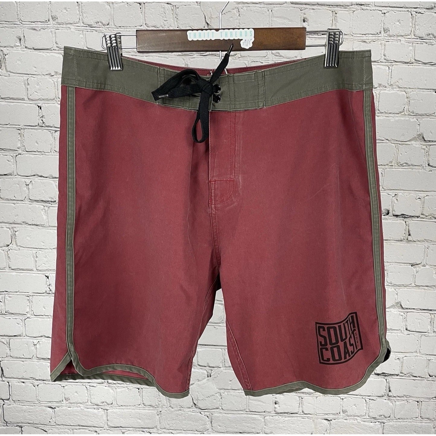 South Coast Surf Muted Red Board Shorts Swim Trunks Stretch Pocket Size 33