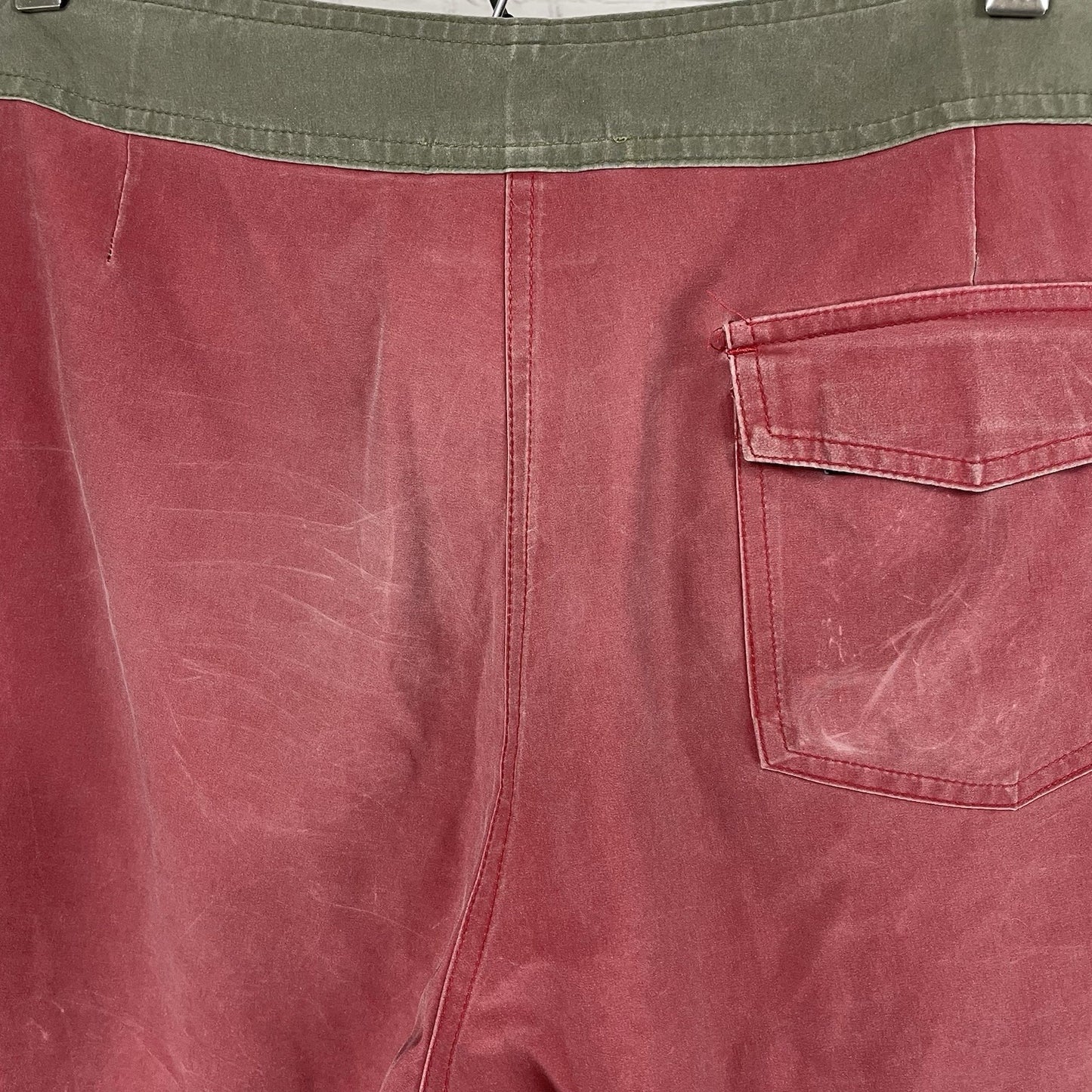 South Coast Surf Muted Red Board Shorts Swim Trunks Stretch Pocket Size 33