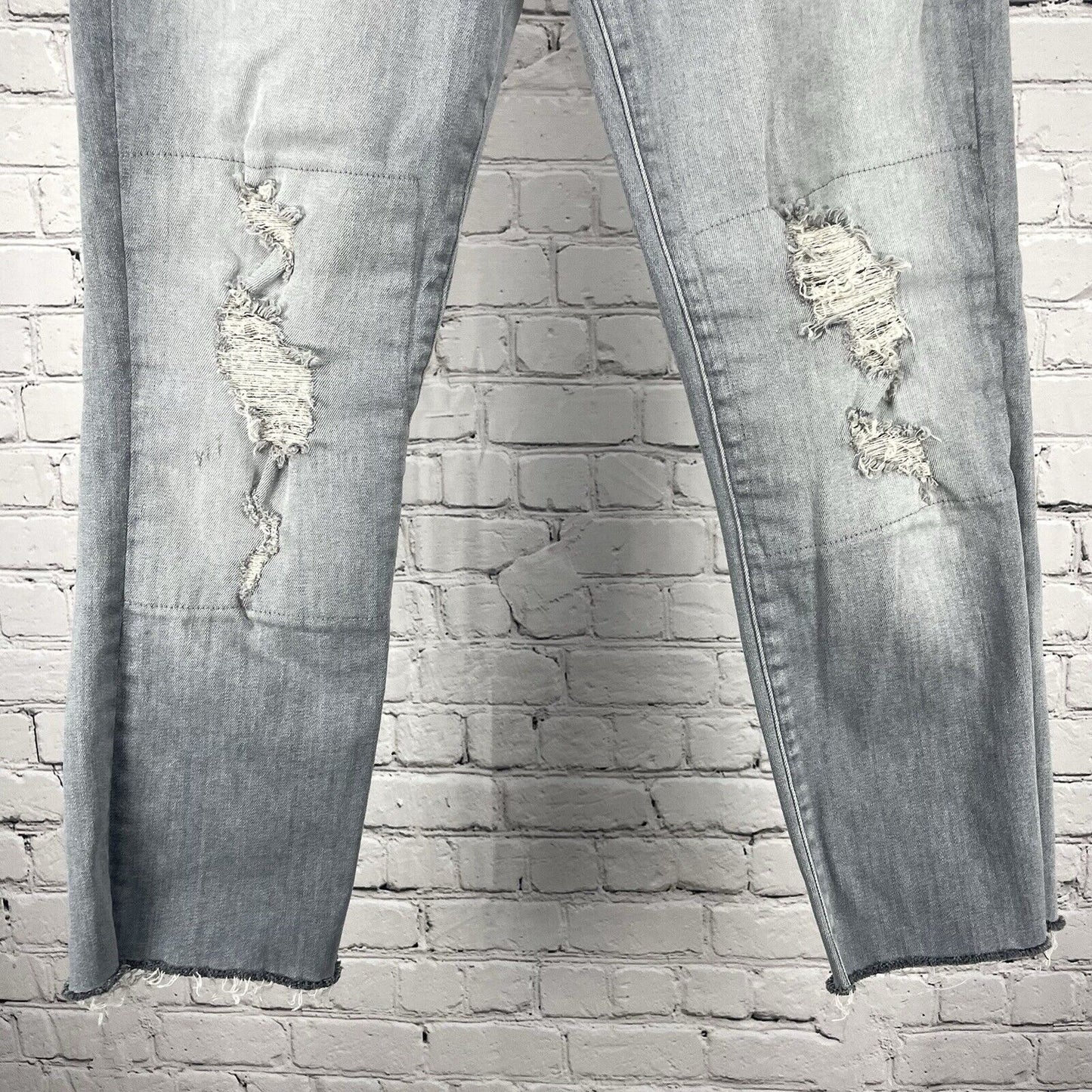 J Brand Grey Blue Sweet Rail Ankle Jeans Made In USA Size 29 (29x24.5)