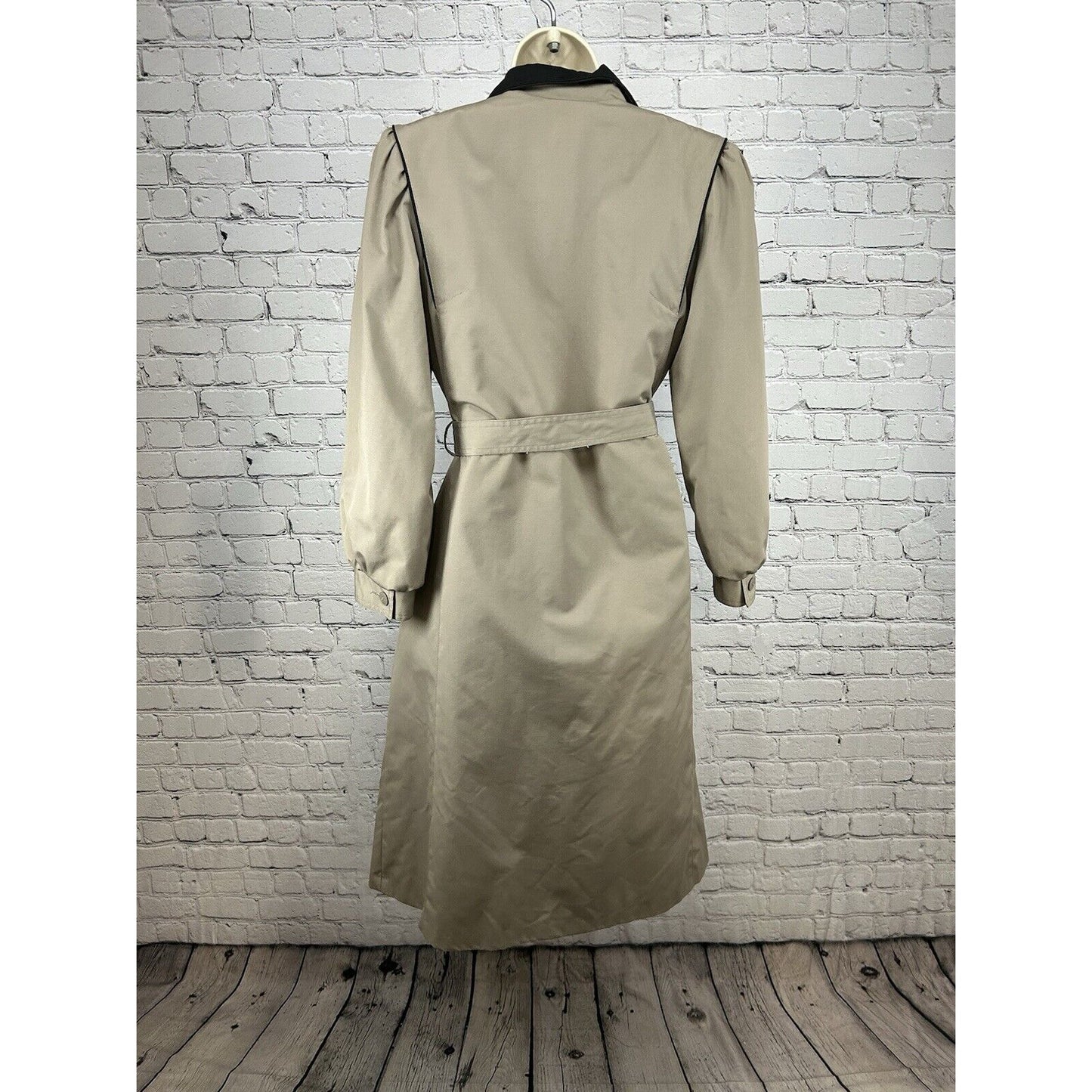 VTG Foxland By Lanson Beige Zip Out Liner Collared Women’s Long Trench Coat 12
