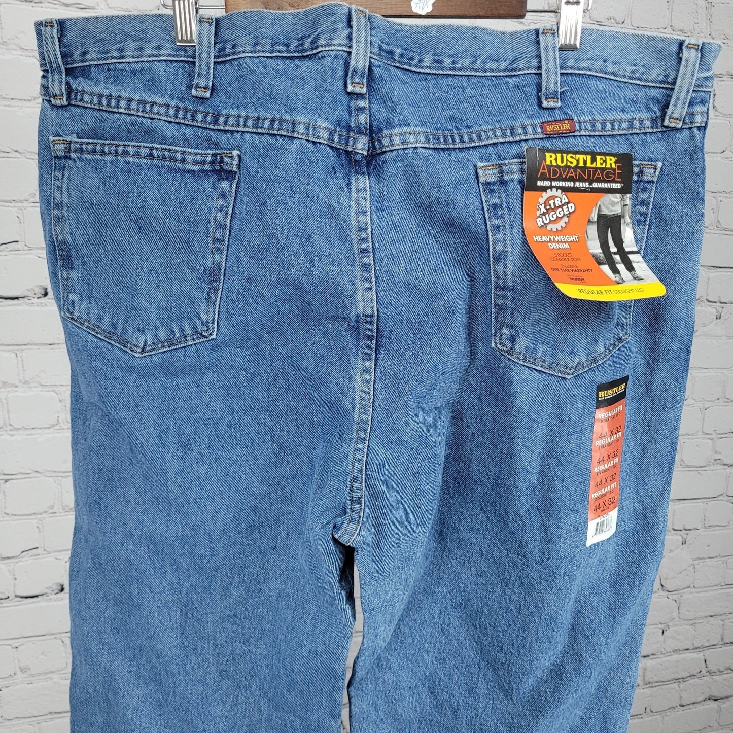 NWT Rustler By Wrangler Blue Heavyweight Denim Straight Leg Jeans Size (44x32)