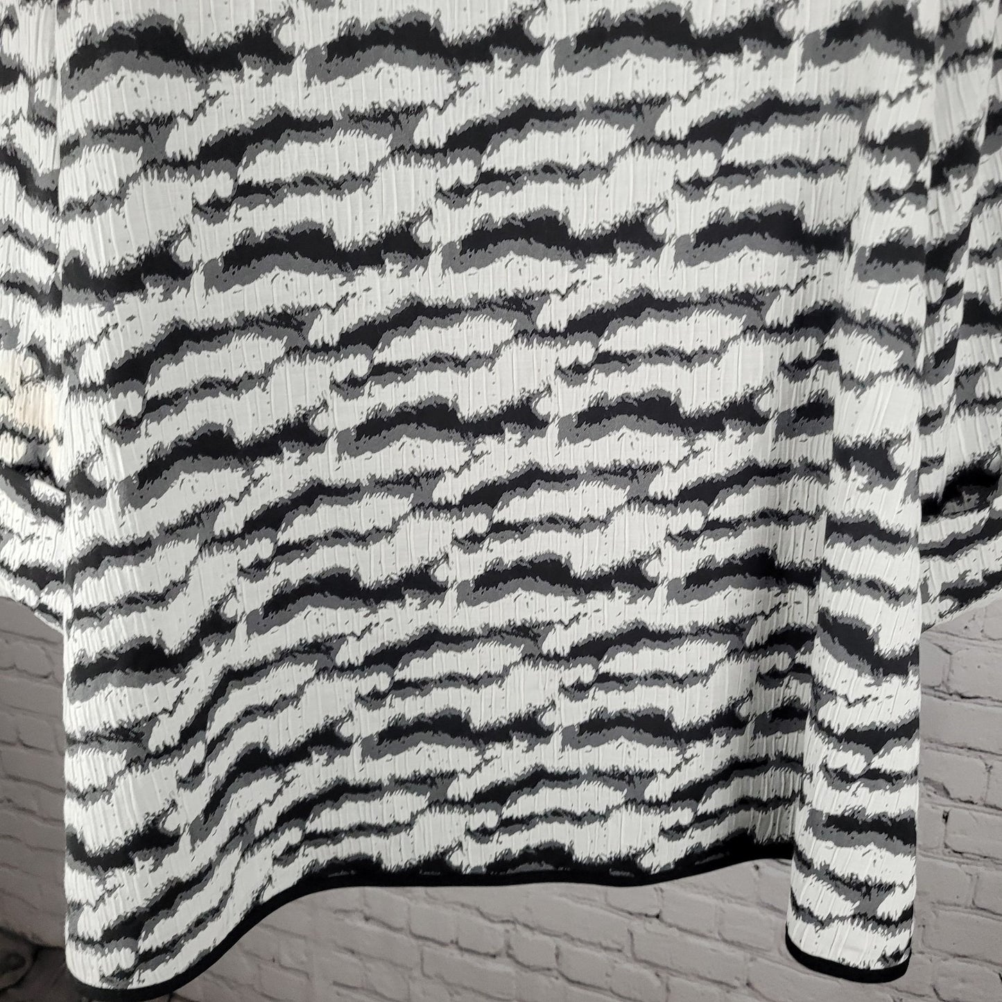 Ic By Connie K Grey Zebra Full Zip Collared Lightweight Jacket USA Made Size XL