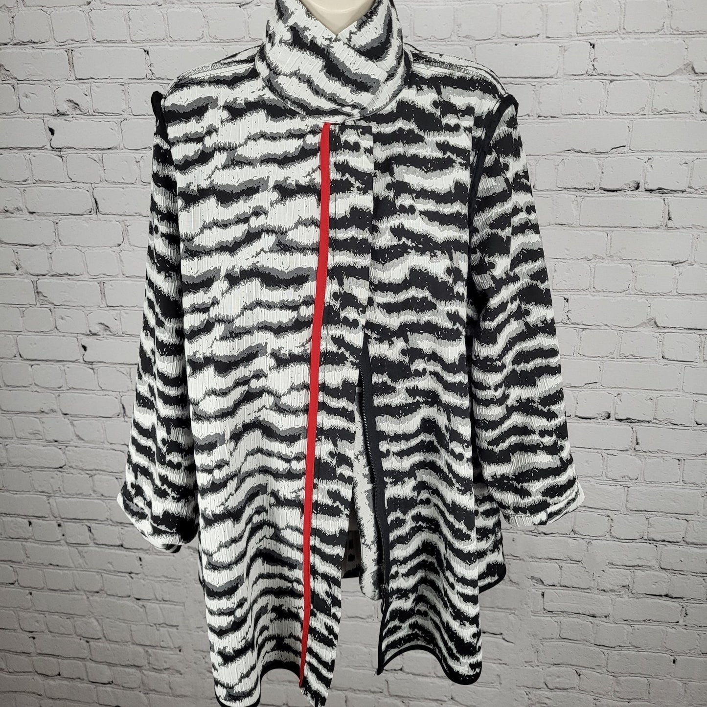 Ic By Connie K Grey Zebra Full Zip Collared Lightweight Jacket USA Made Size XL