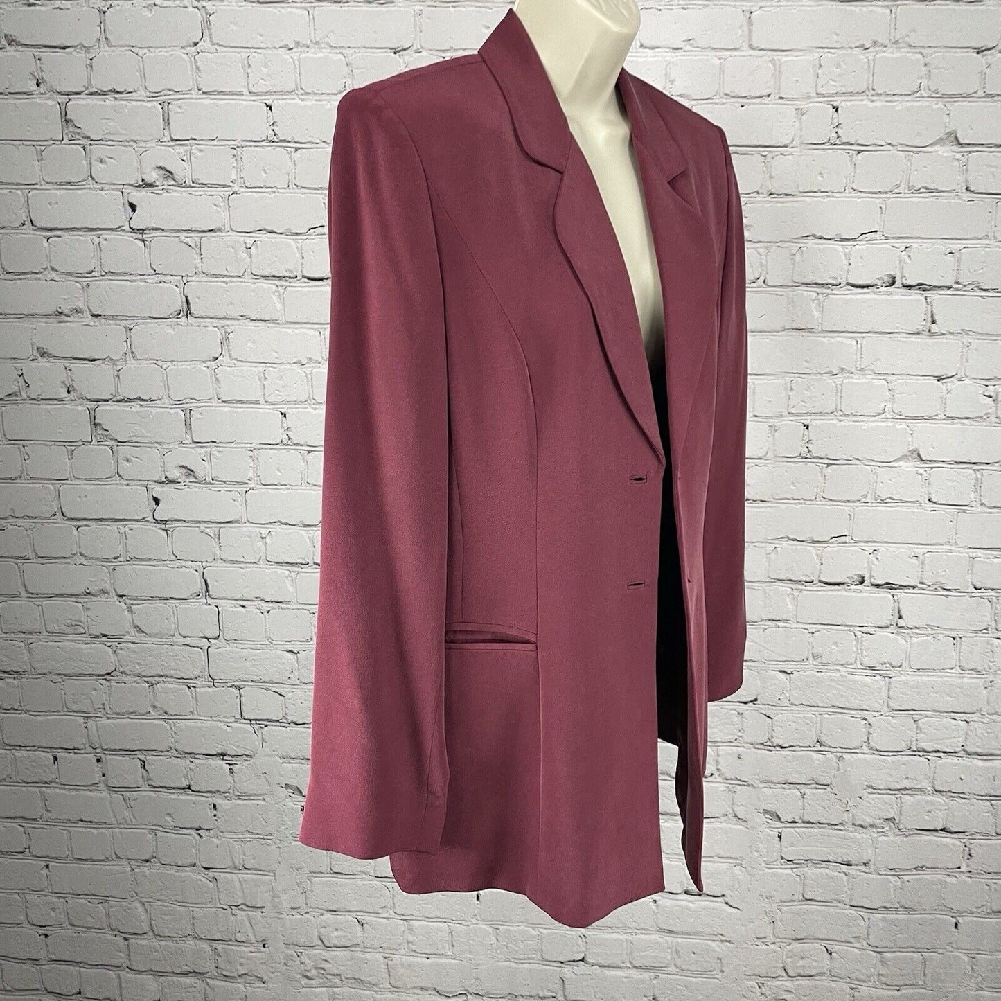 Due Per Due Purple 100% Silk Lightweight Lined Padded Pockets Chic Blazer Size 6
