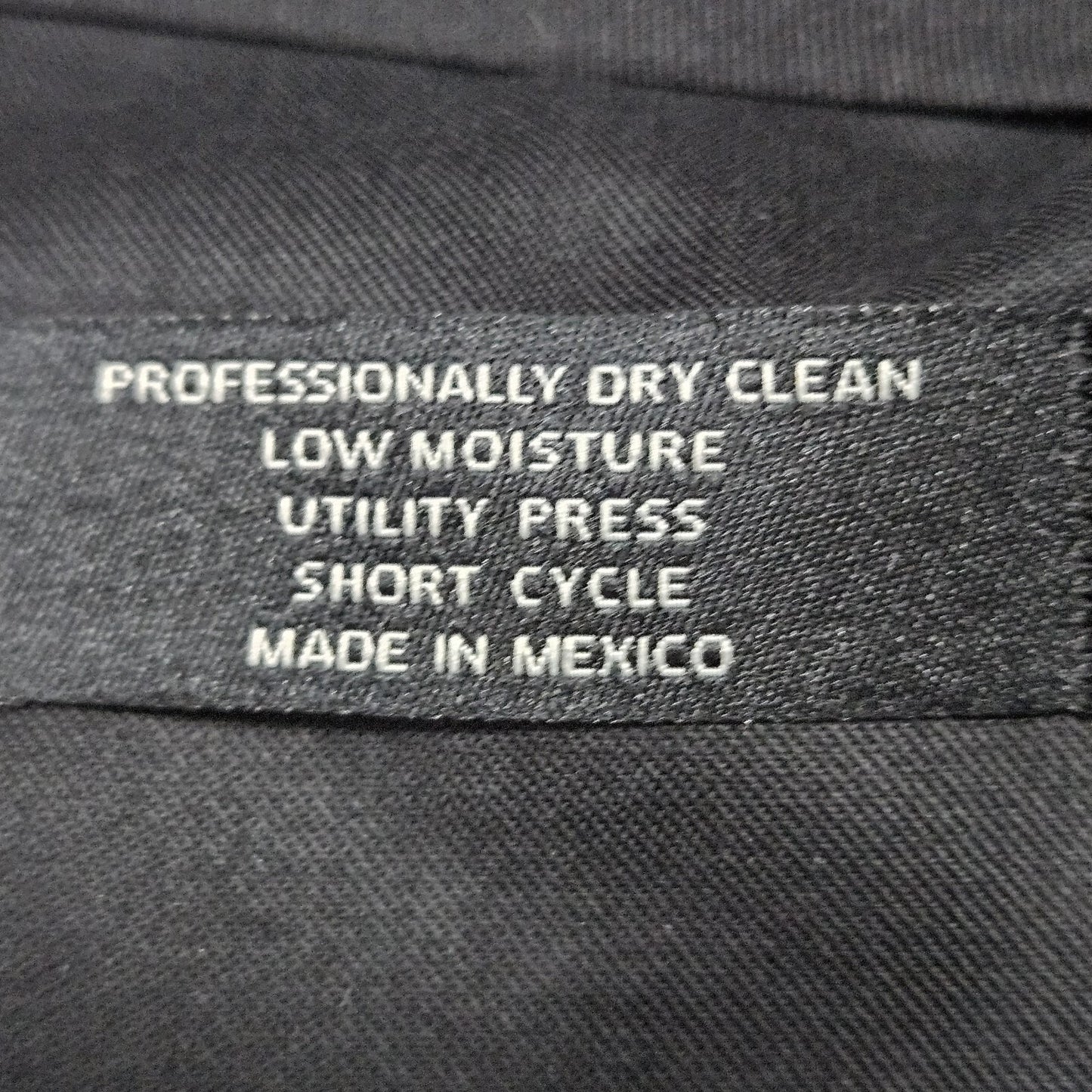 Jos A Bank Grey 100% Wool Executive Herringbone Pleated Cuffed Dress Pants 34x33
